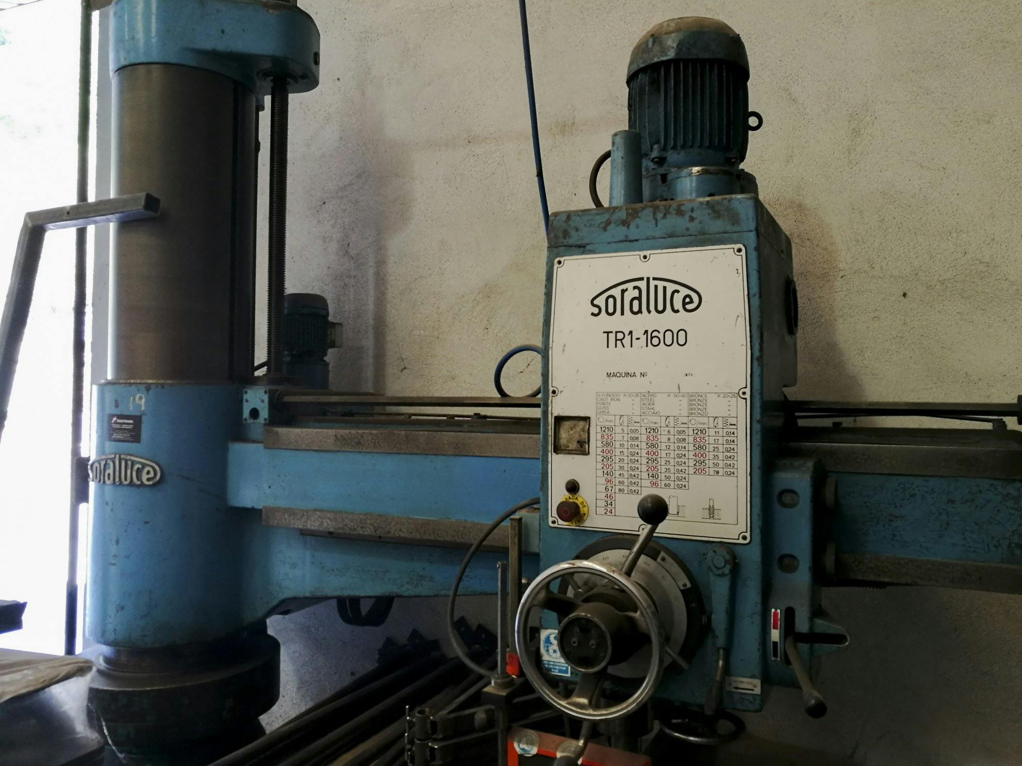 Right view of Soraluce TR1-1600 Machine