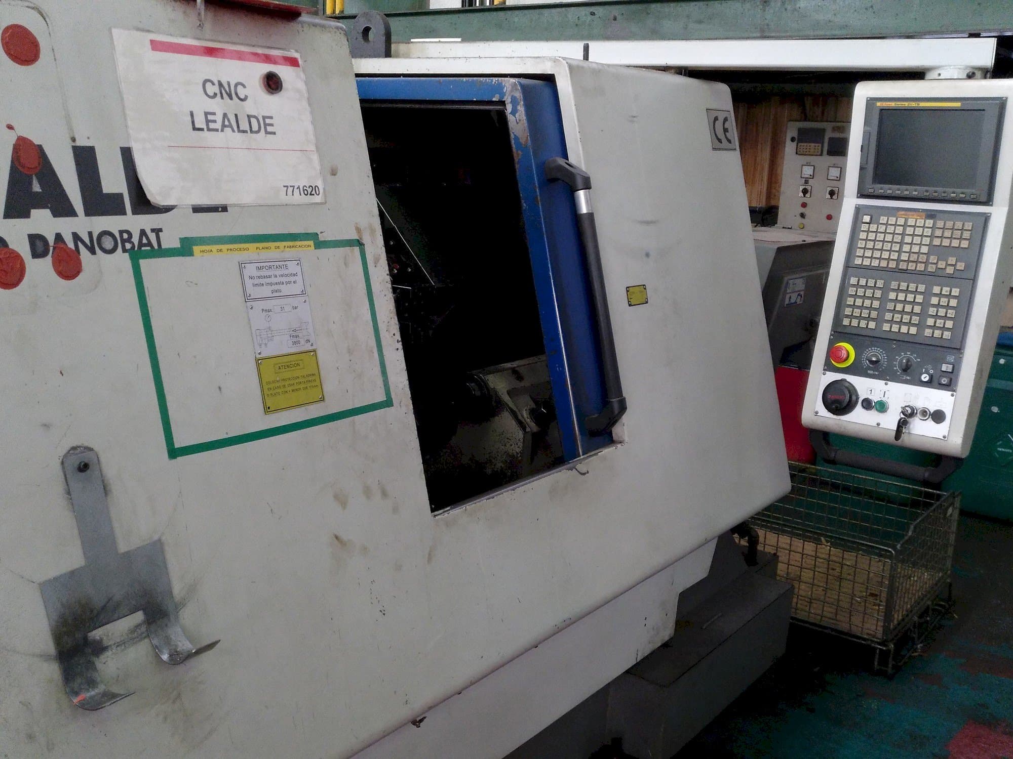 Front view of Lealde TNC 10 machine