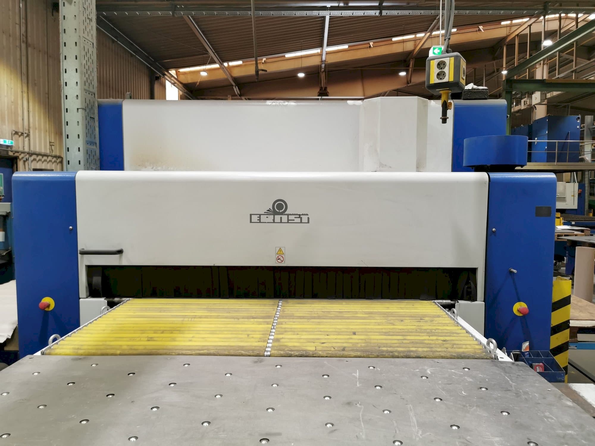 Front view of ERNST Neptun EBS  machine