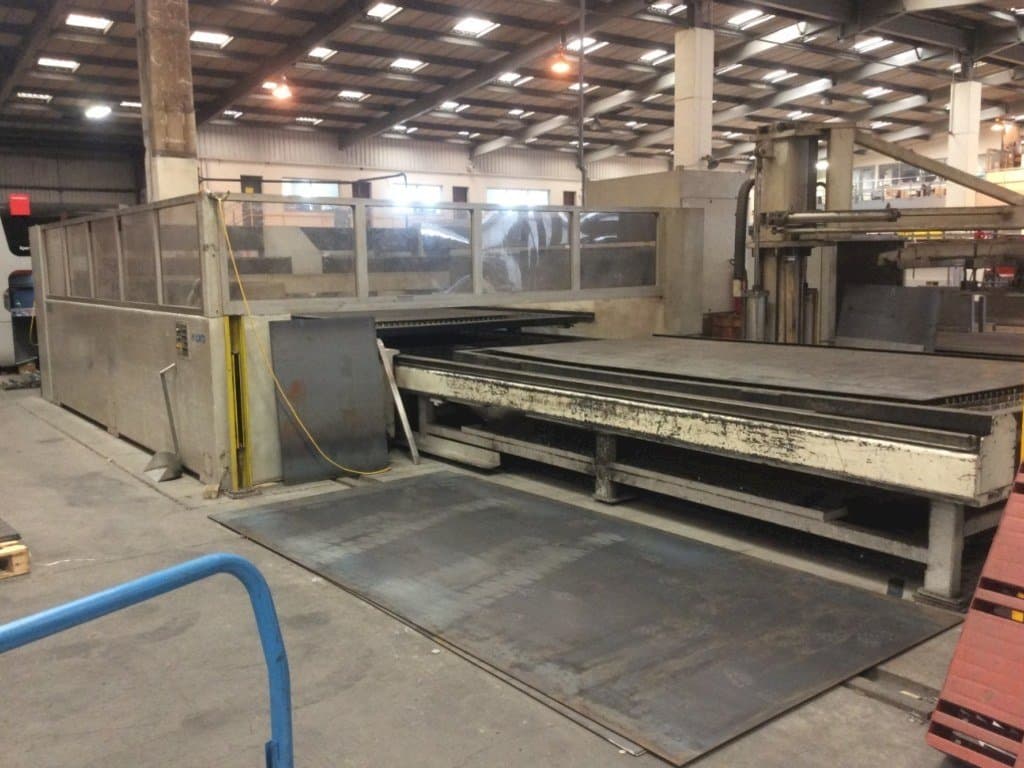 Front view of LVD Implus 4030 machine