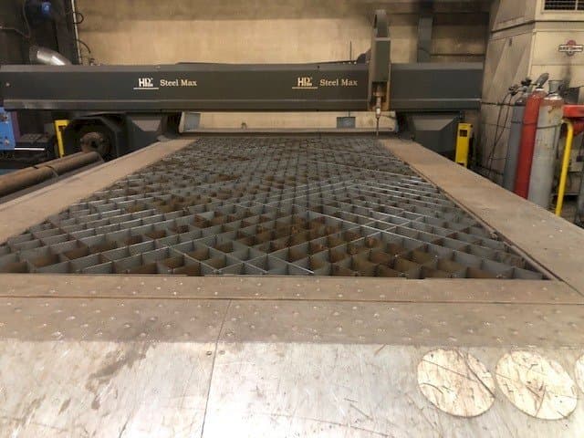 Front view of Hypertherm HPm Steel Max HPR130 machine