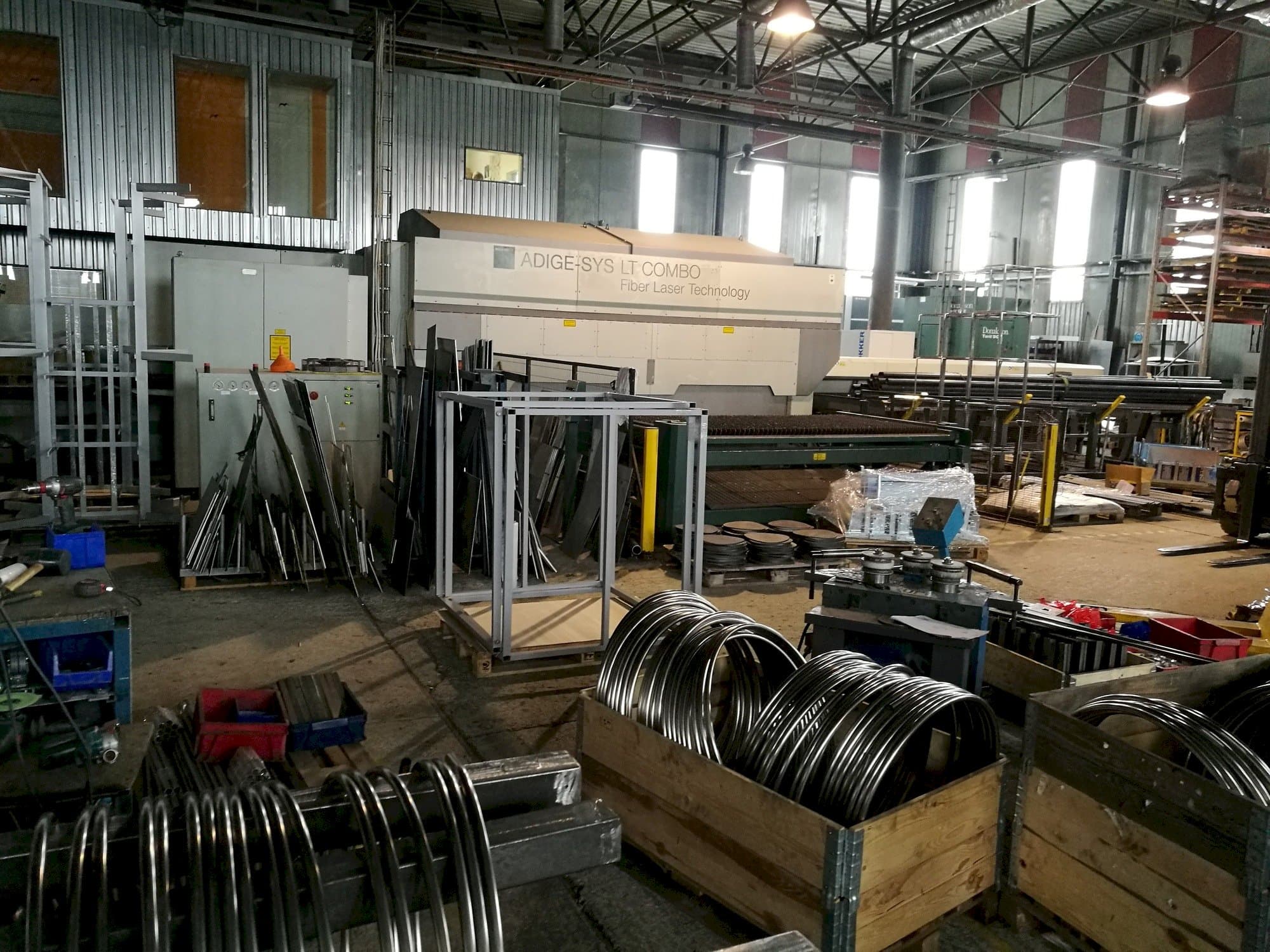 Front view of BLM ADIGE-SYS LT  machine