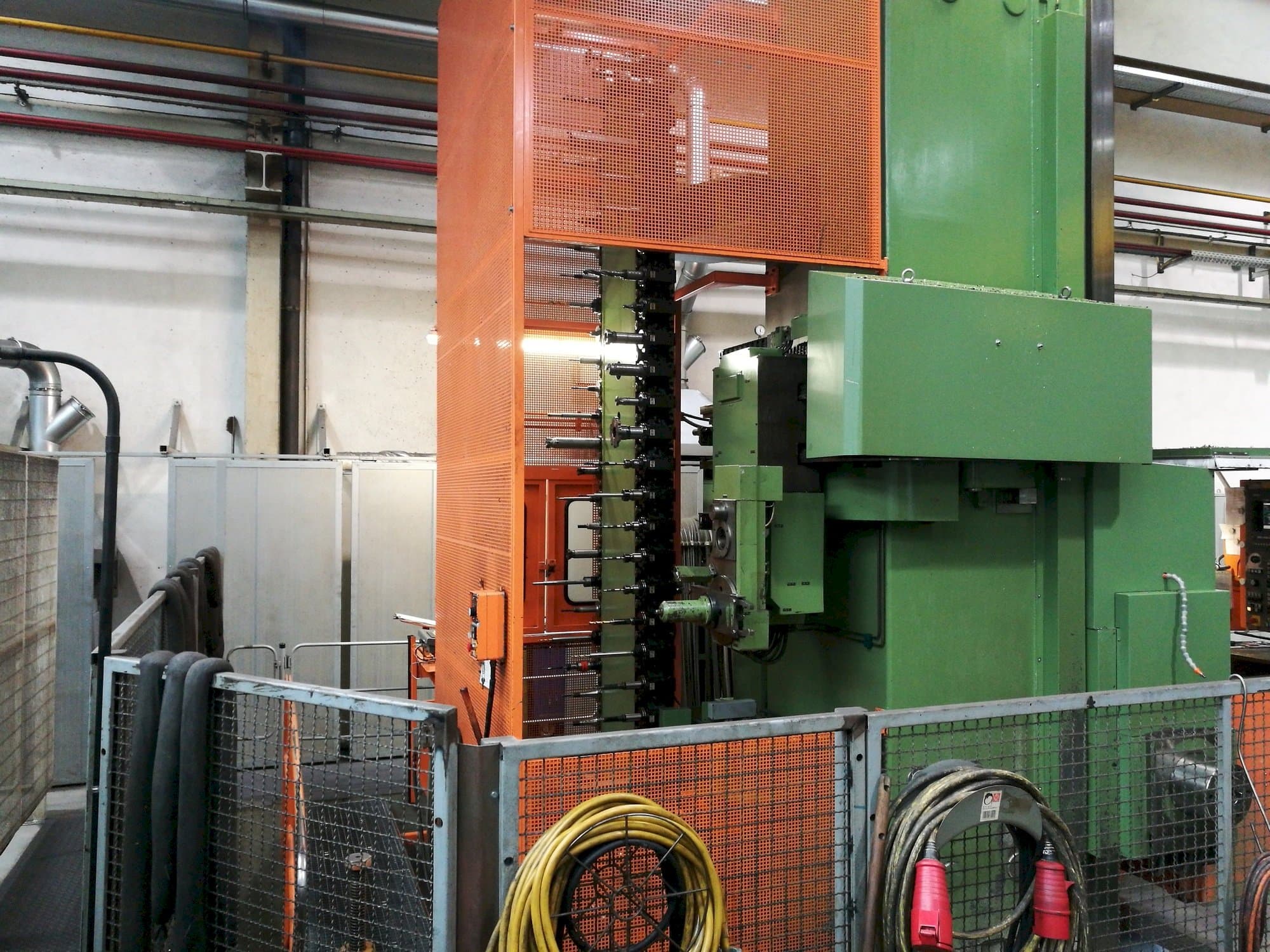 Front view of WOTAN Rapid 3K machine