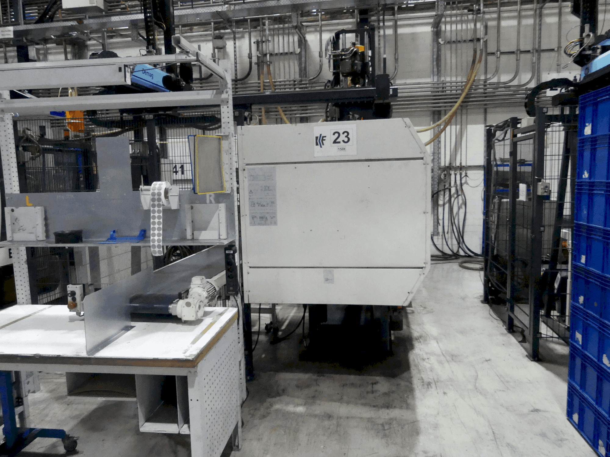 Front view of DEMAG Ergotech System 1500-440/120 machine