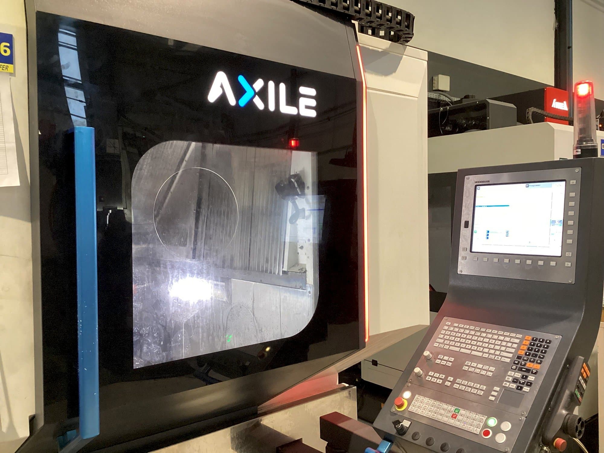 Front view of AXILE G6 machine