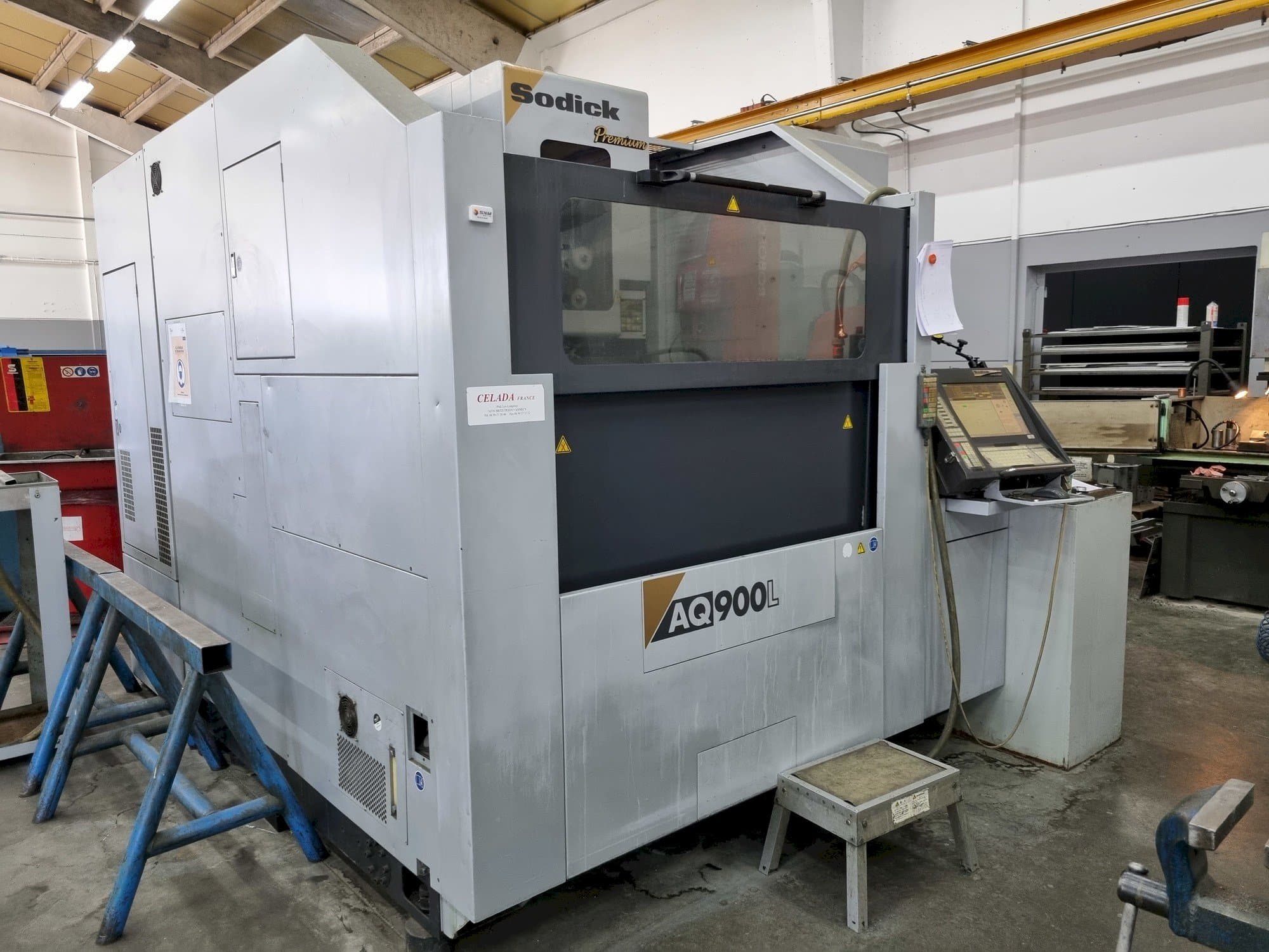 Front view of Sodick AQ900L machine