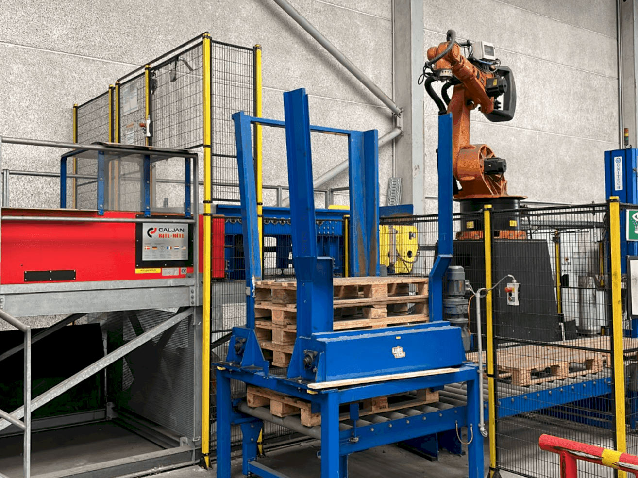 Front view of KUKA 600260060 machine