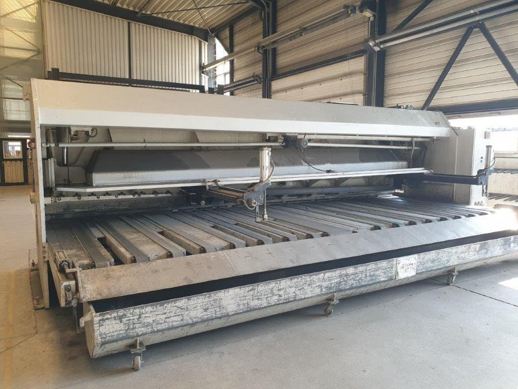 Front view of Weinbrenner TSV 6 / 6100 machine