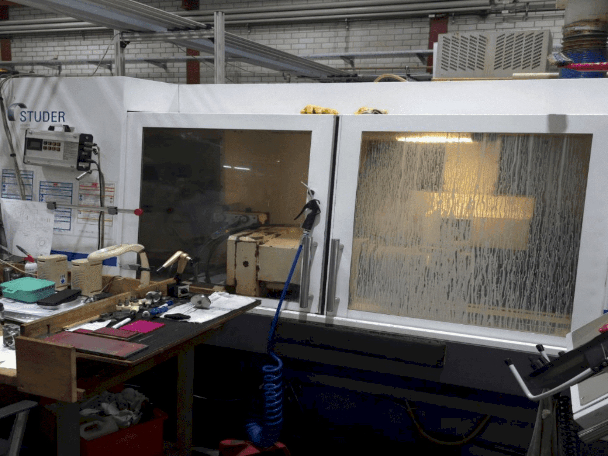 Front view of STUDER S31 machine