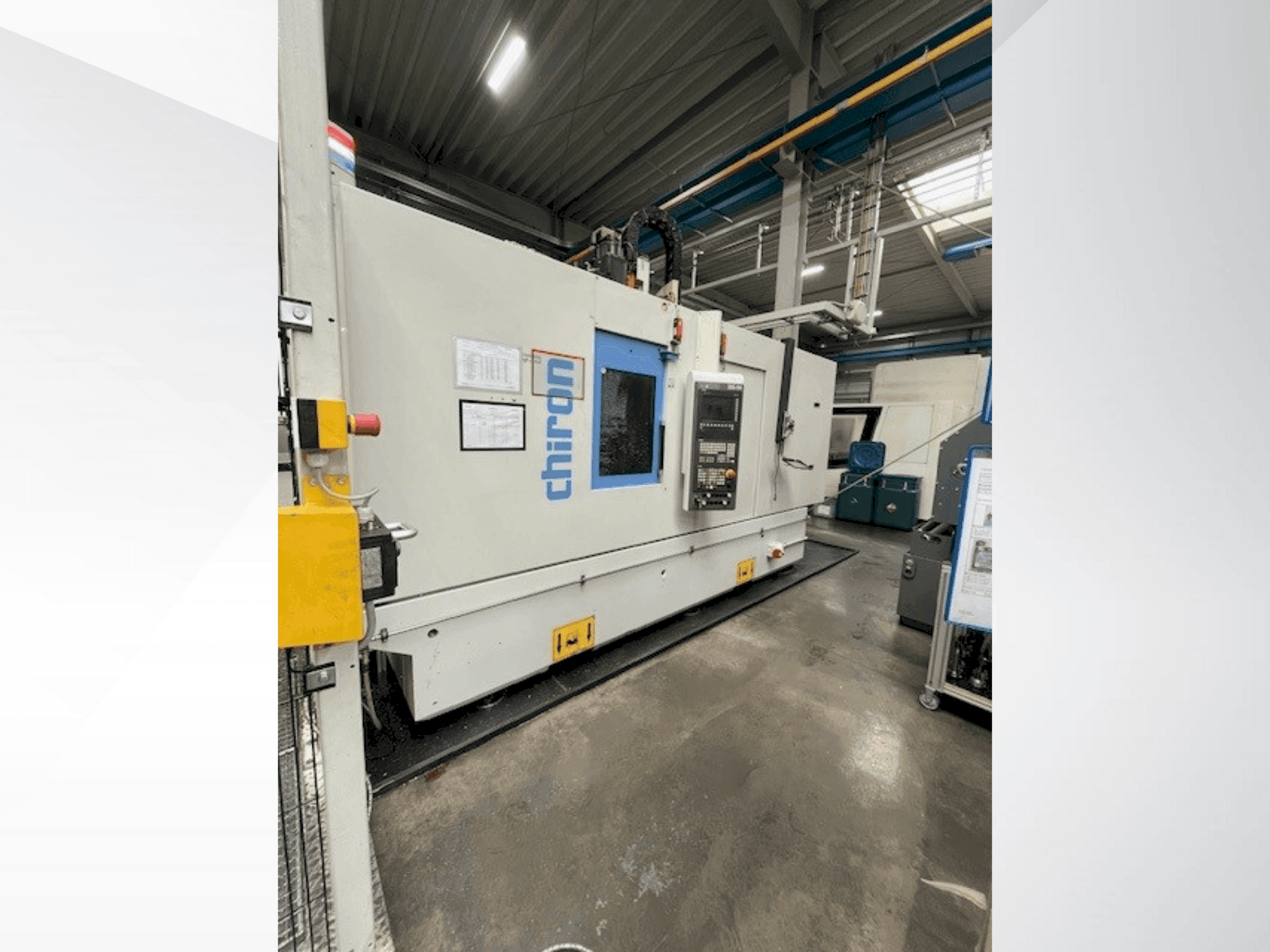 Front view of CHIRON DZ18W  machine