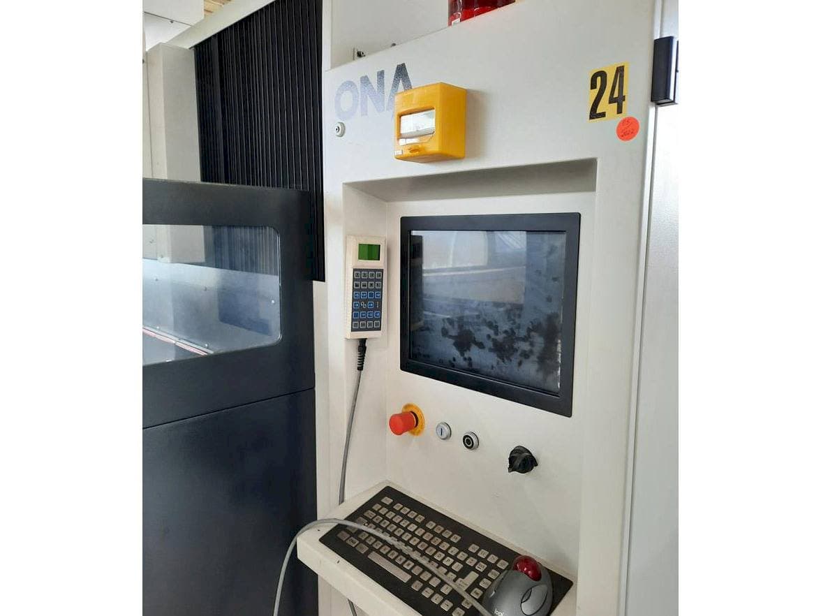 Front view of ONA NX4F machine