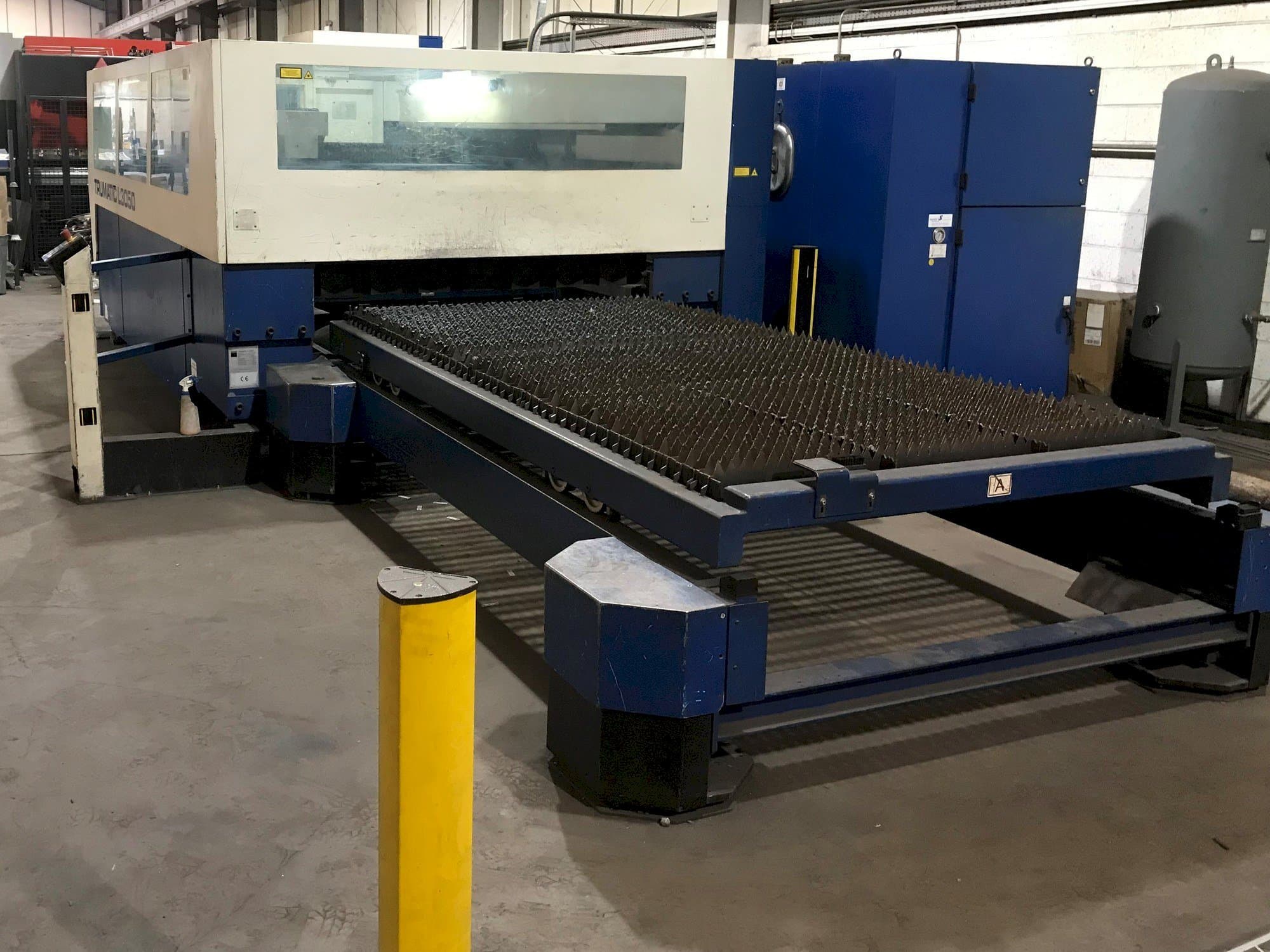 Front view of Trumpf Trumatic L3050 machine