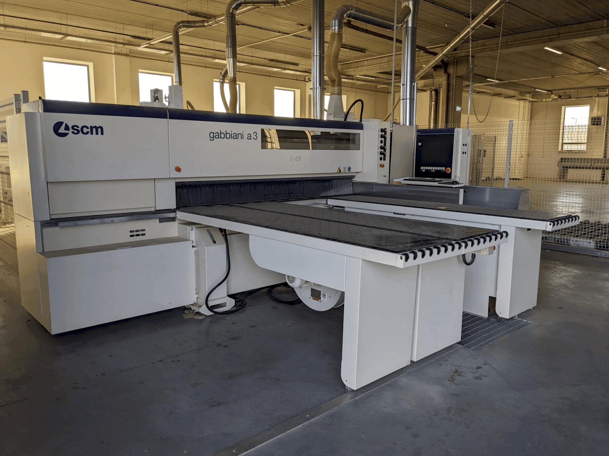 Front view of SCM Gabbiani A3 130 machine