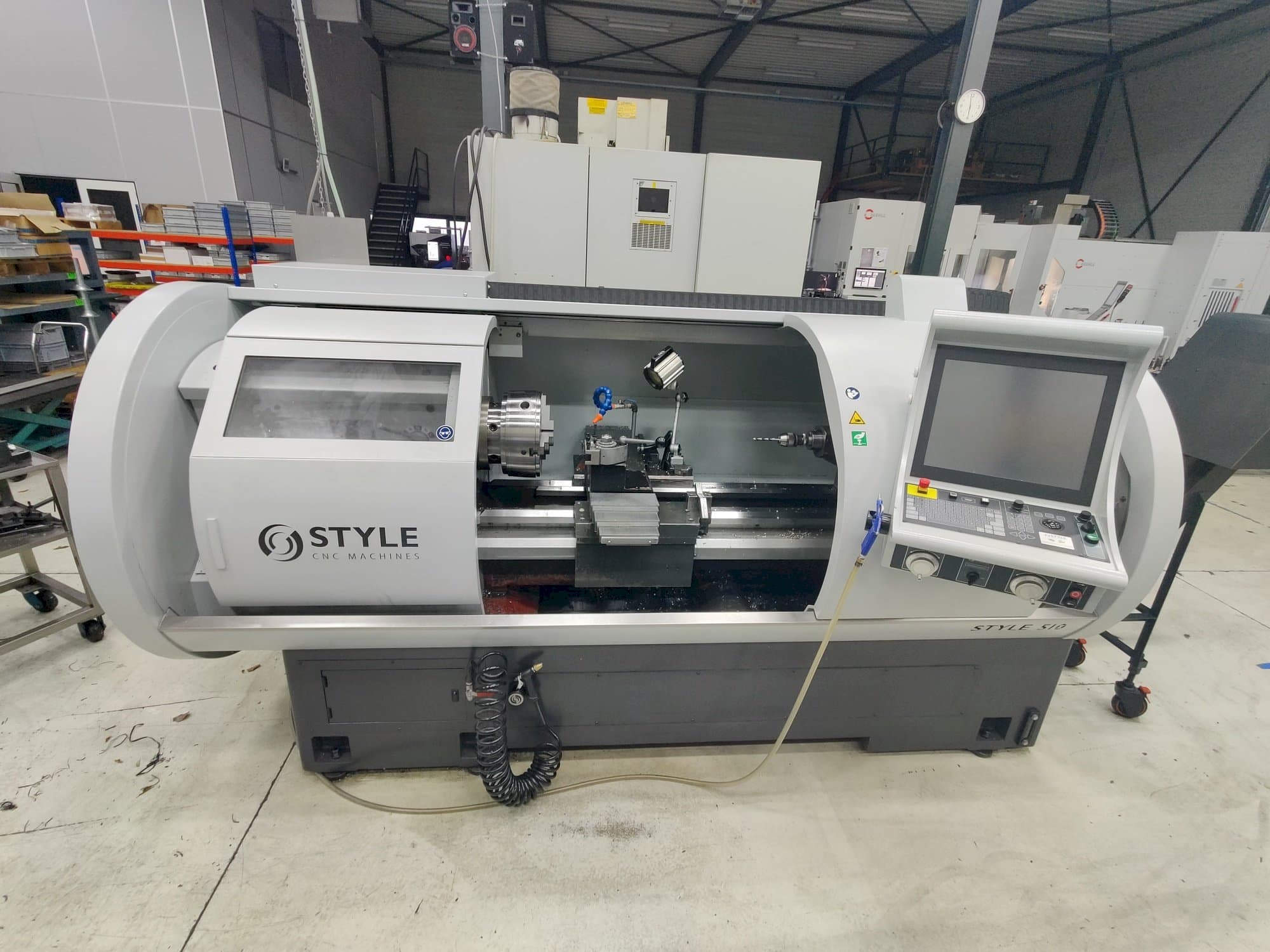 Front view of STYLE 510 machine