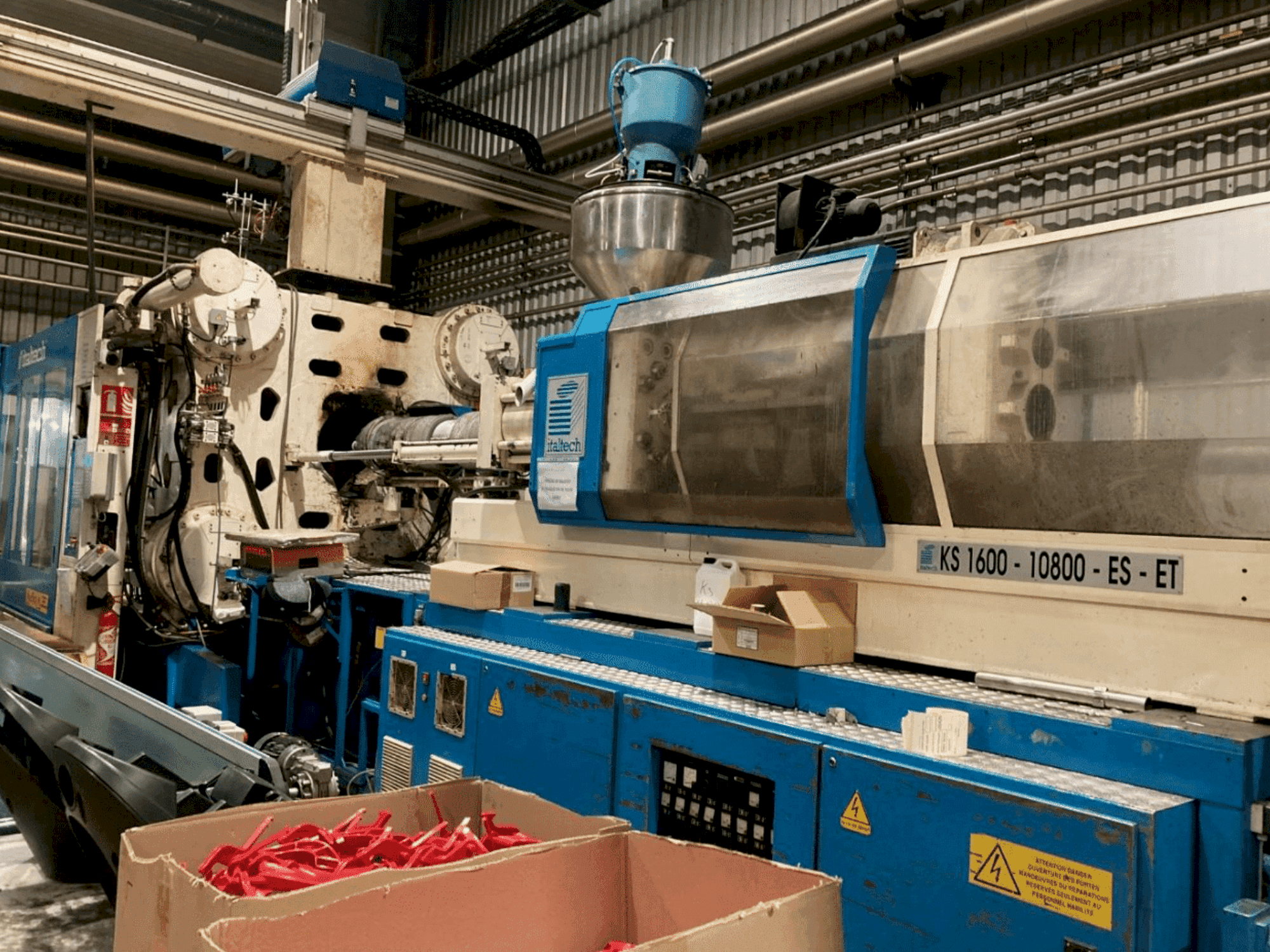 Front view of ITALTECH KS 1600/10800  machine