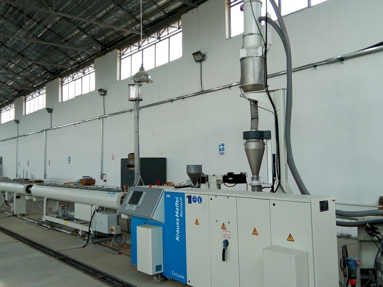 Front view of Krauss Maffei KME 60-36 B/R machine