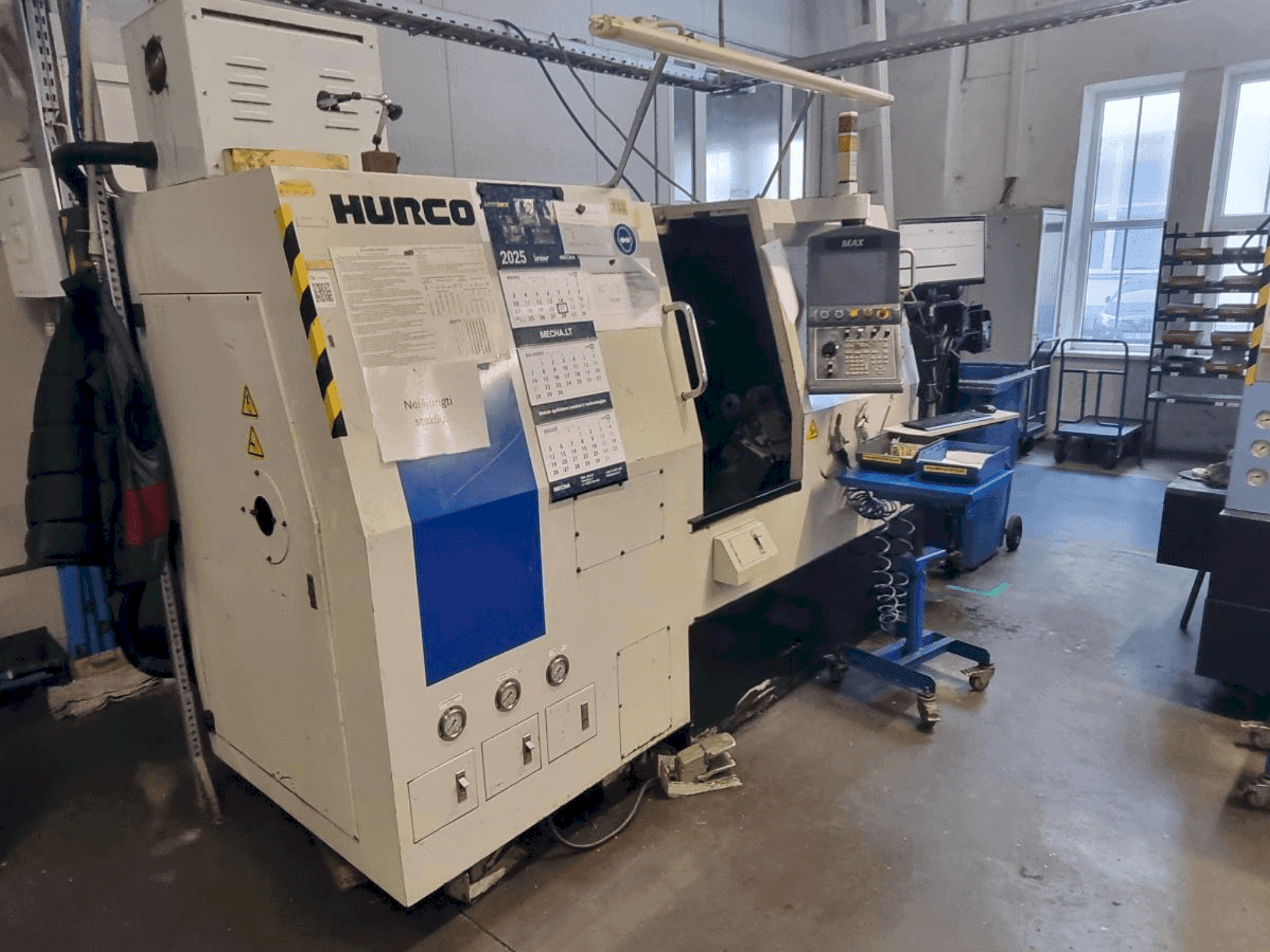 Front view of Hurco TMM8 machine