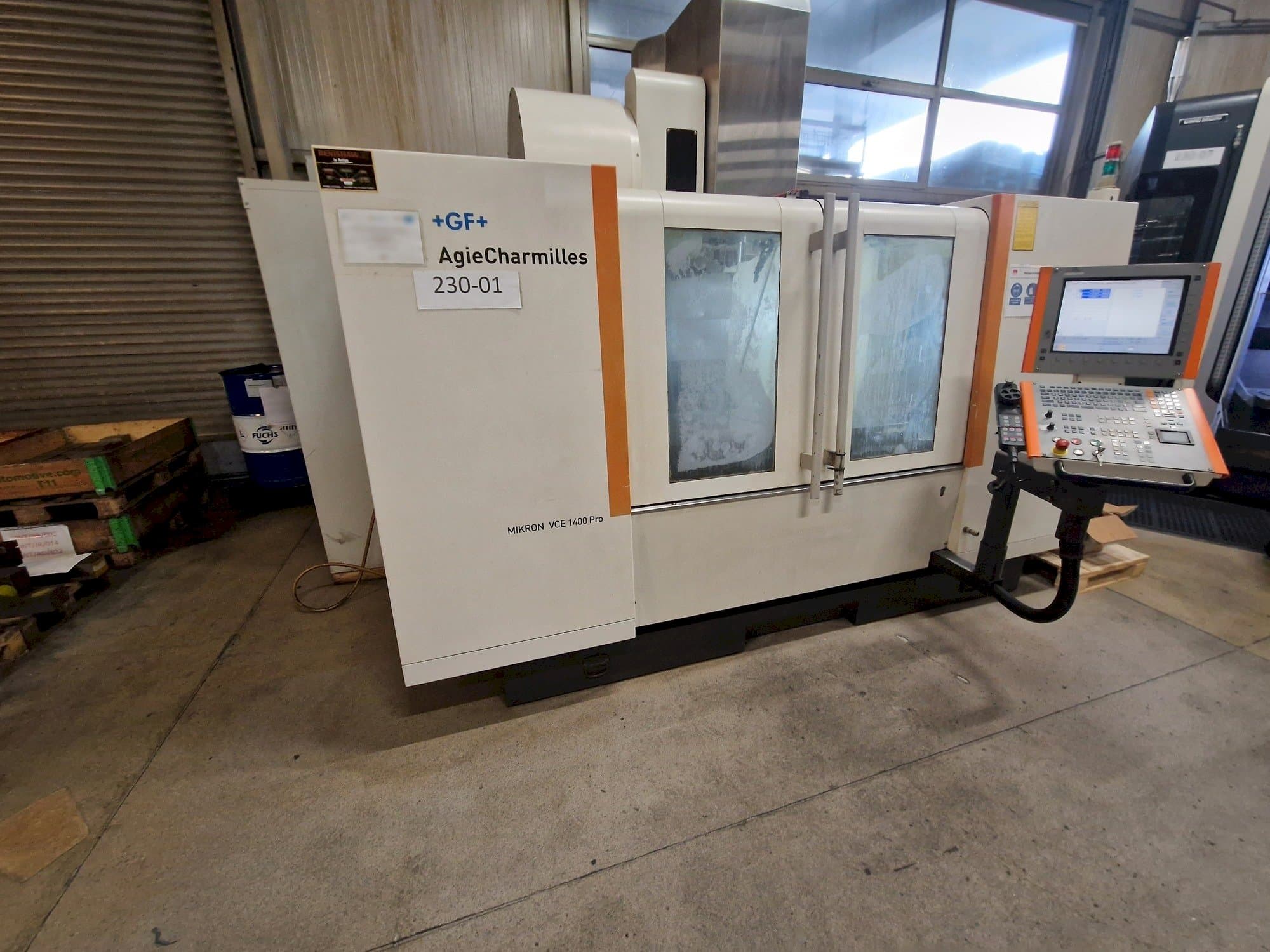 Left side view of AgieCharmilles MIKRON VCE 1400 PRO machine