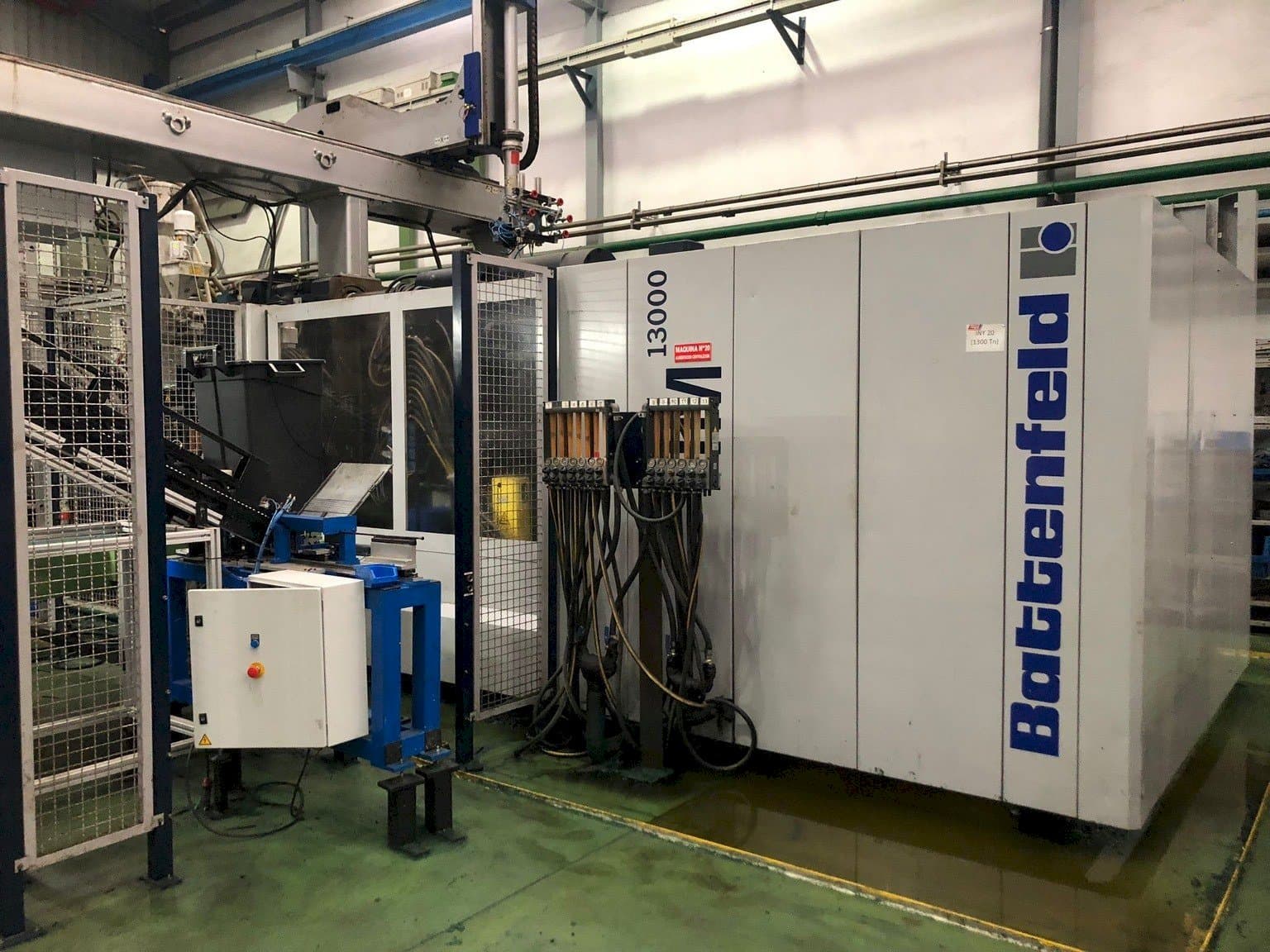 Front view of Battenfeld HM 13000 machine