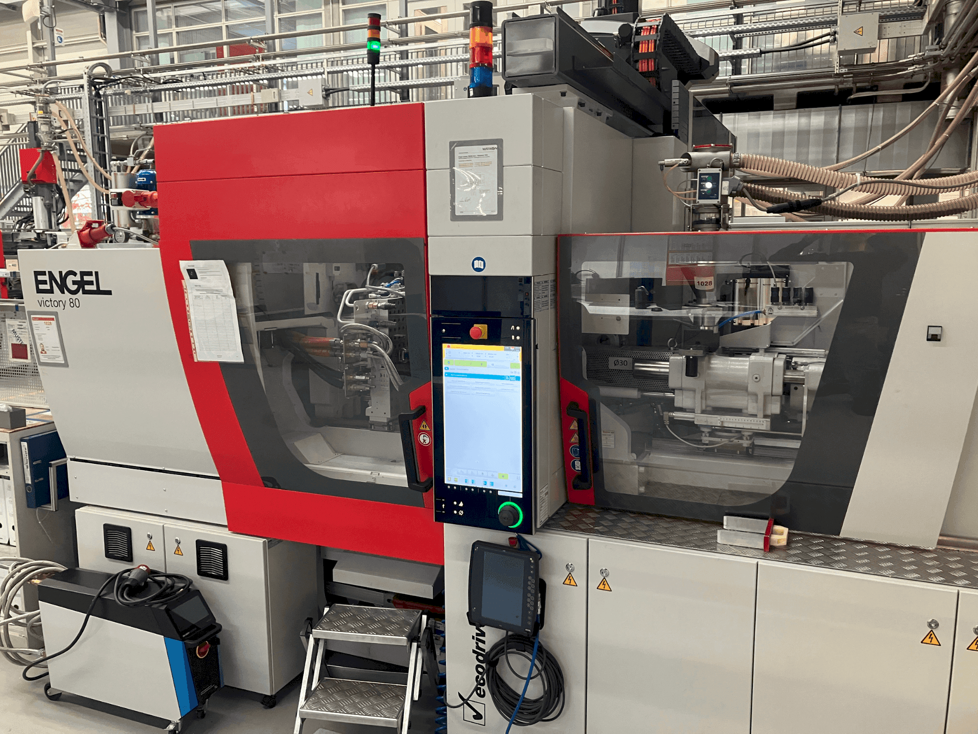 Front view of Engel victory 200/80 tech machine