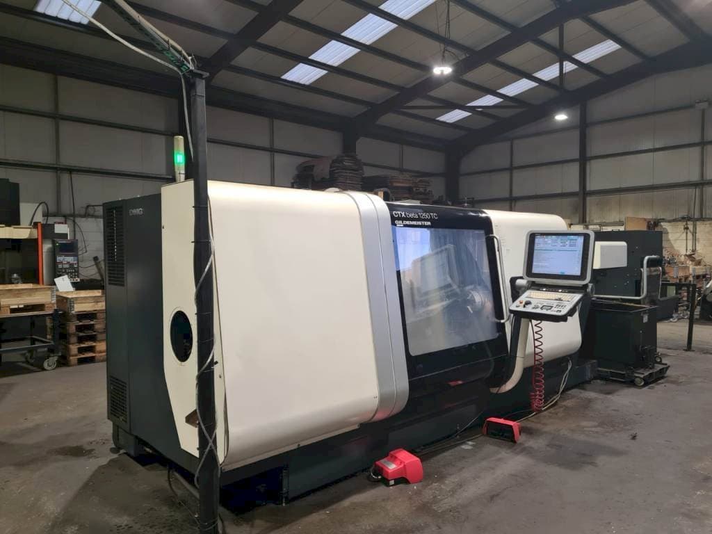 Front view of DMG GILDEMEISTER CTX beta 1250 TC  machine
