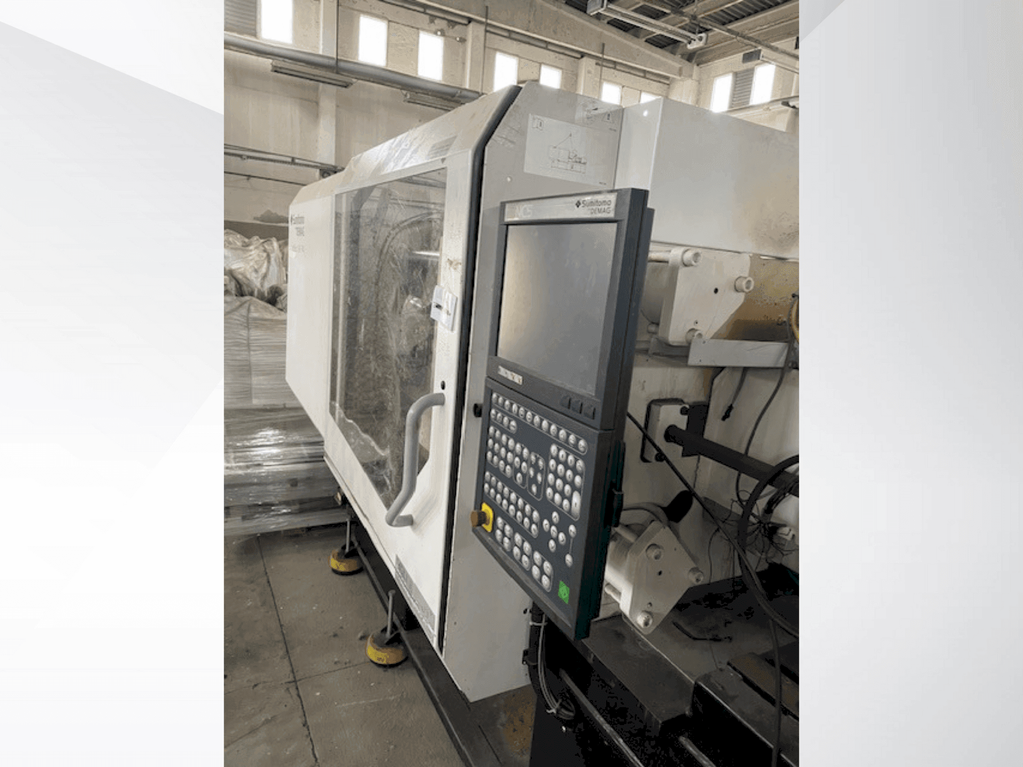 Front view of SUMITOMO SHI DEMAG IntElect 160/520-340 smart  machine