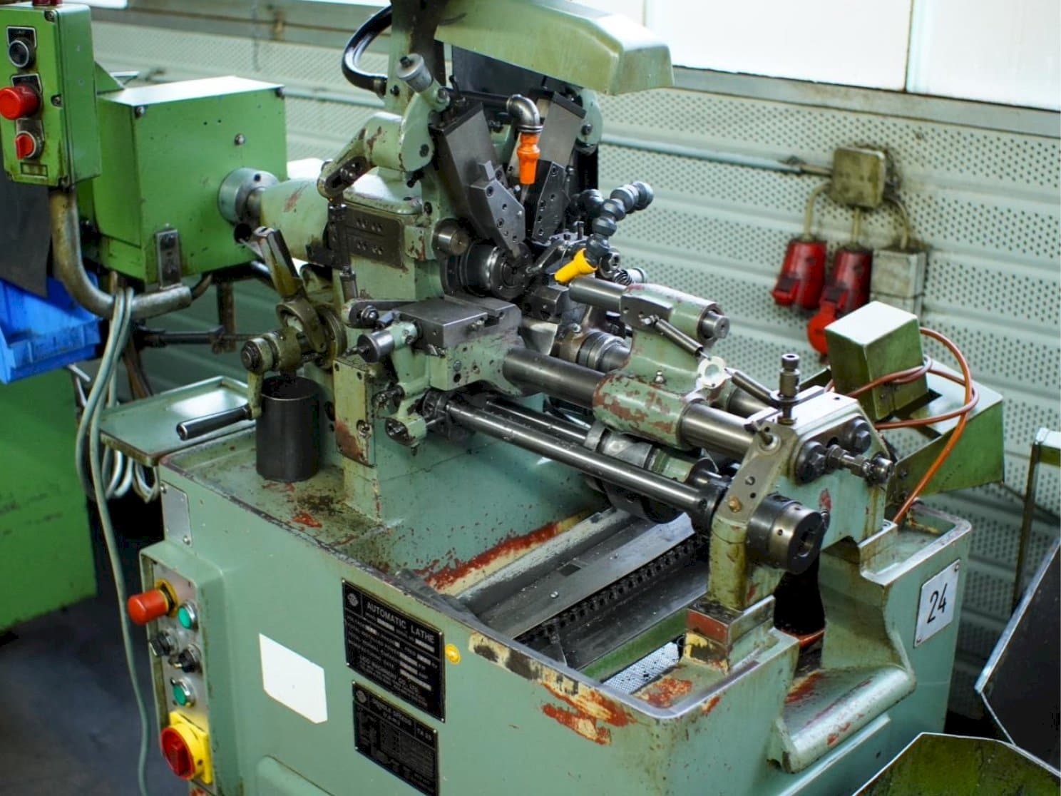 Front view of LICO TA25 machine