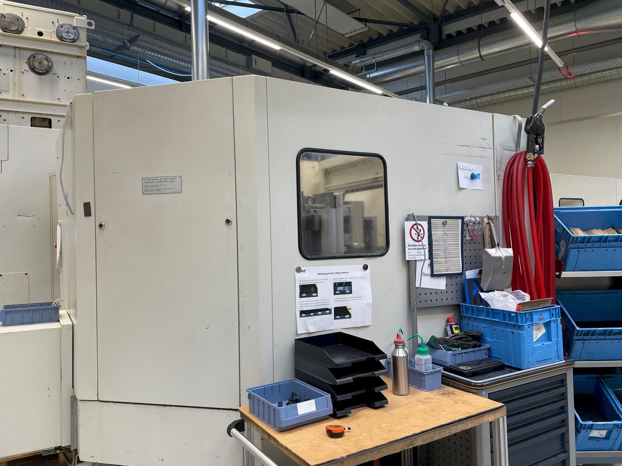 Left side view of HELLER MC 16 machine