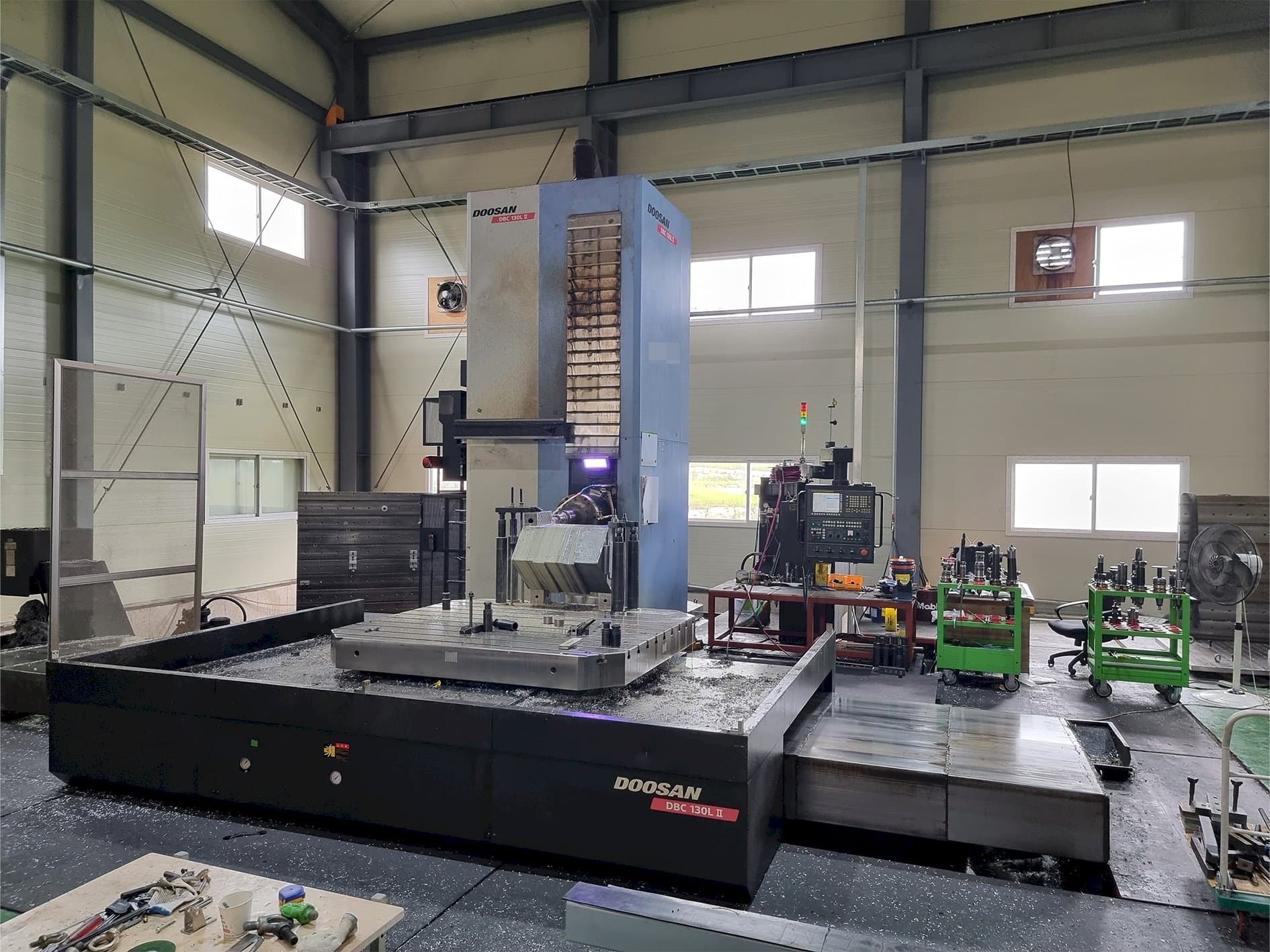 Front view of Doosan DBC 130L II machine
