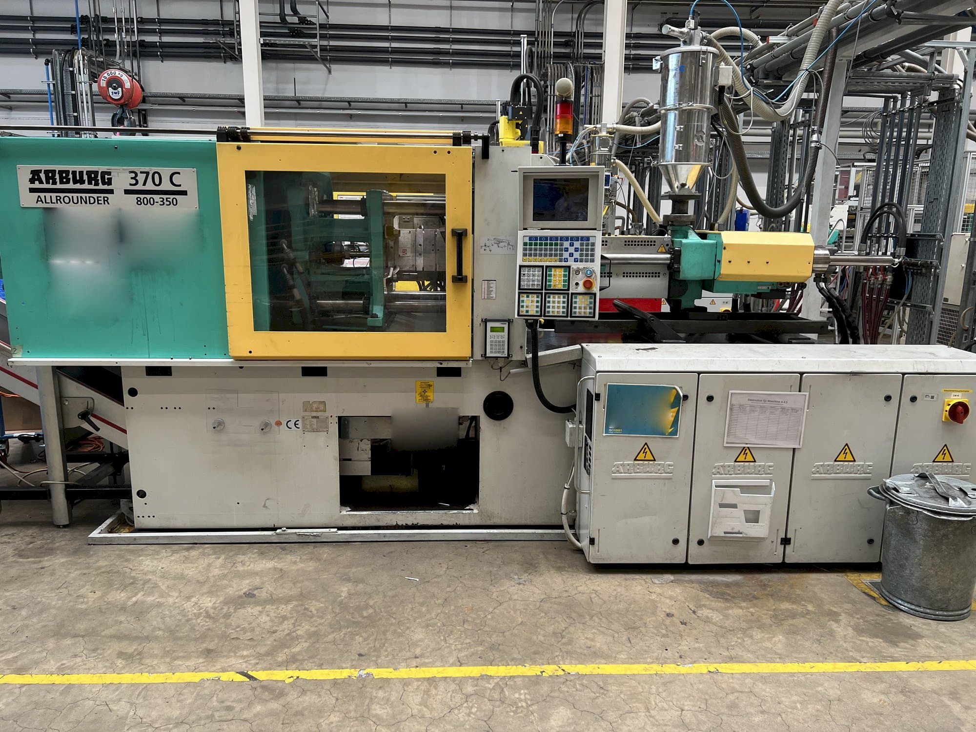 Front view of Arburg 370C-800-350 machine