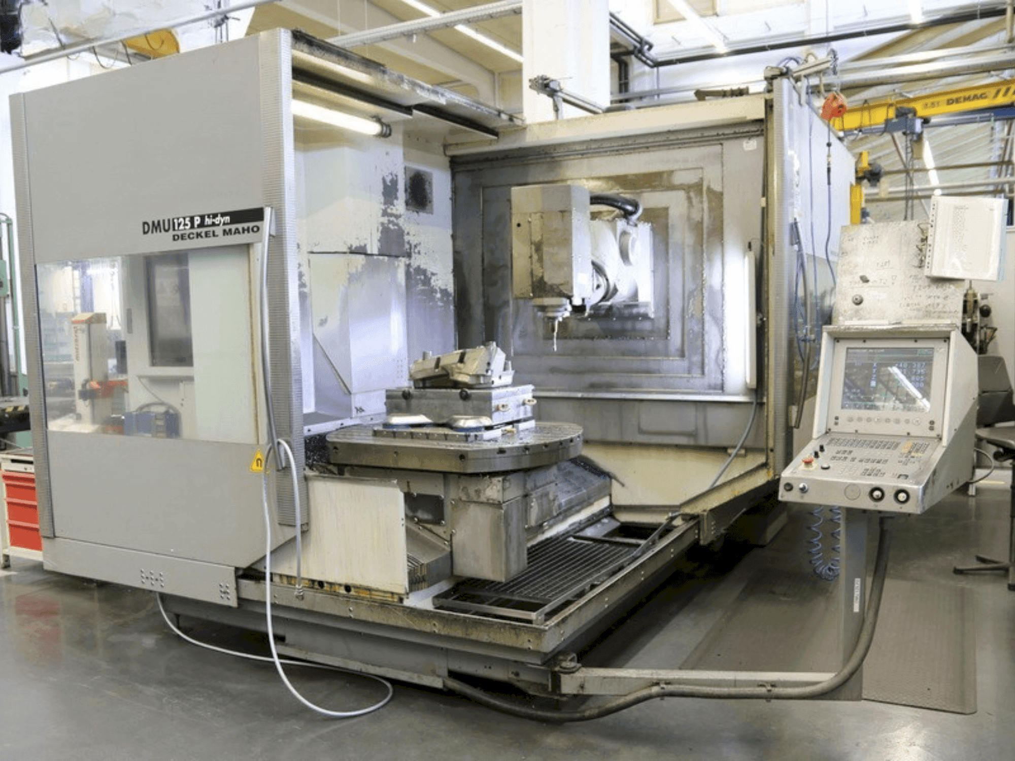 Front view of DECKEL MAHO DMU 125 P hi-dyn machine