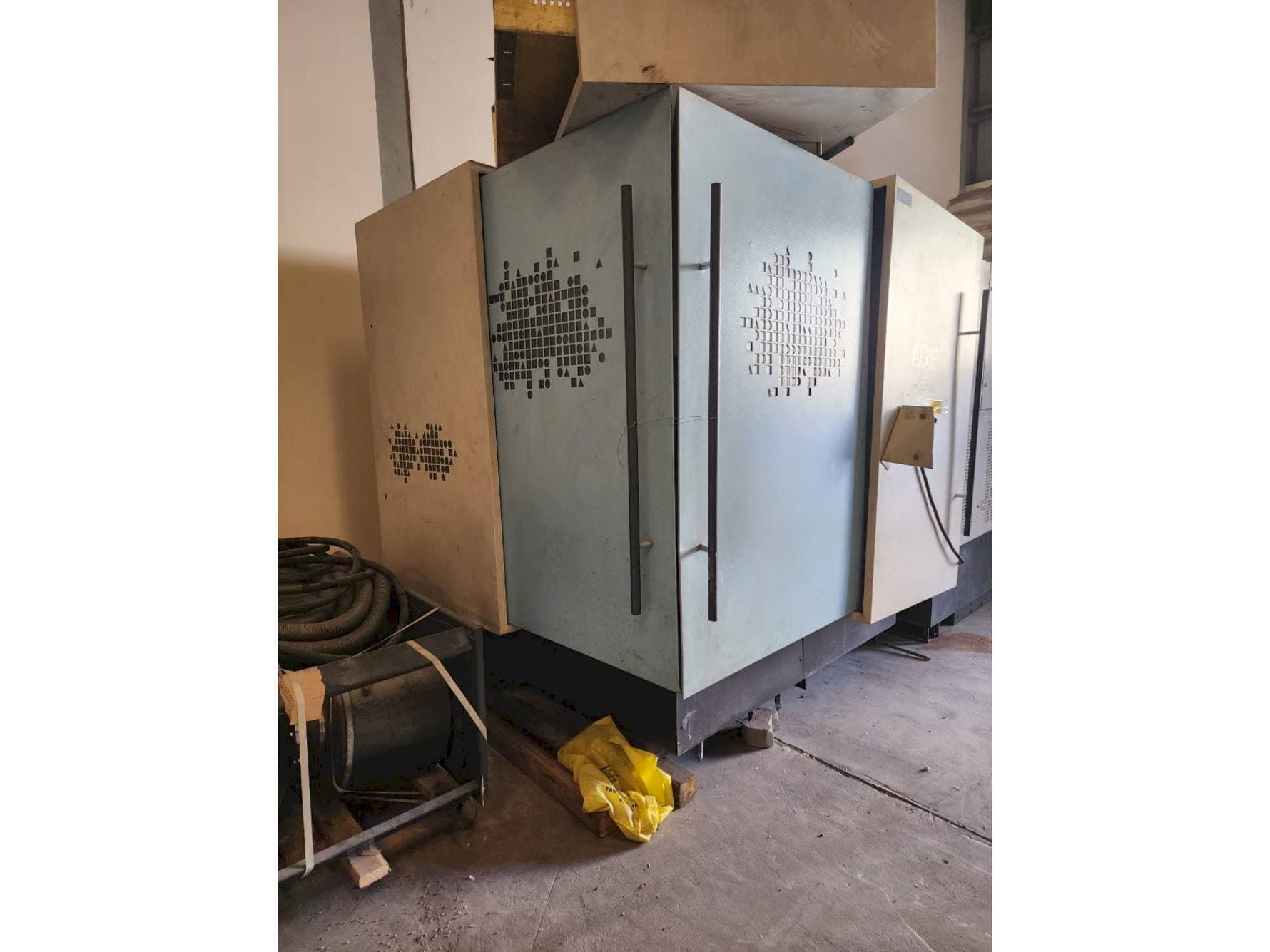 Front view of AGIE Challenge 2 machine