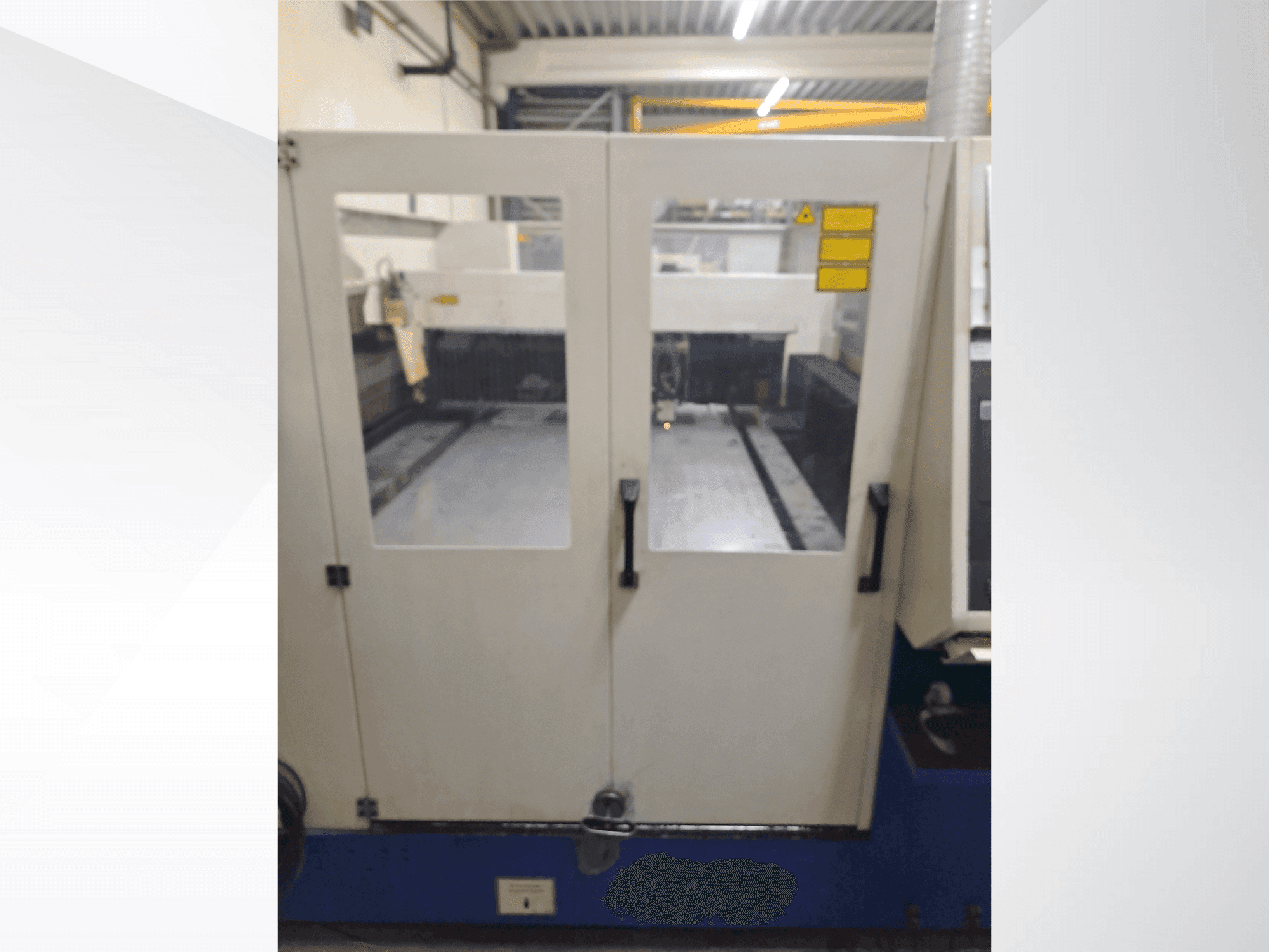 Front view of TRUMPF TRUMATIC 3030 machine