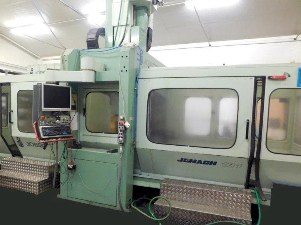 Front view of JOBS Jomach 131 machine