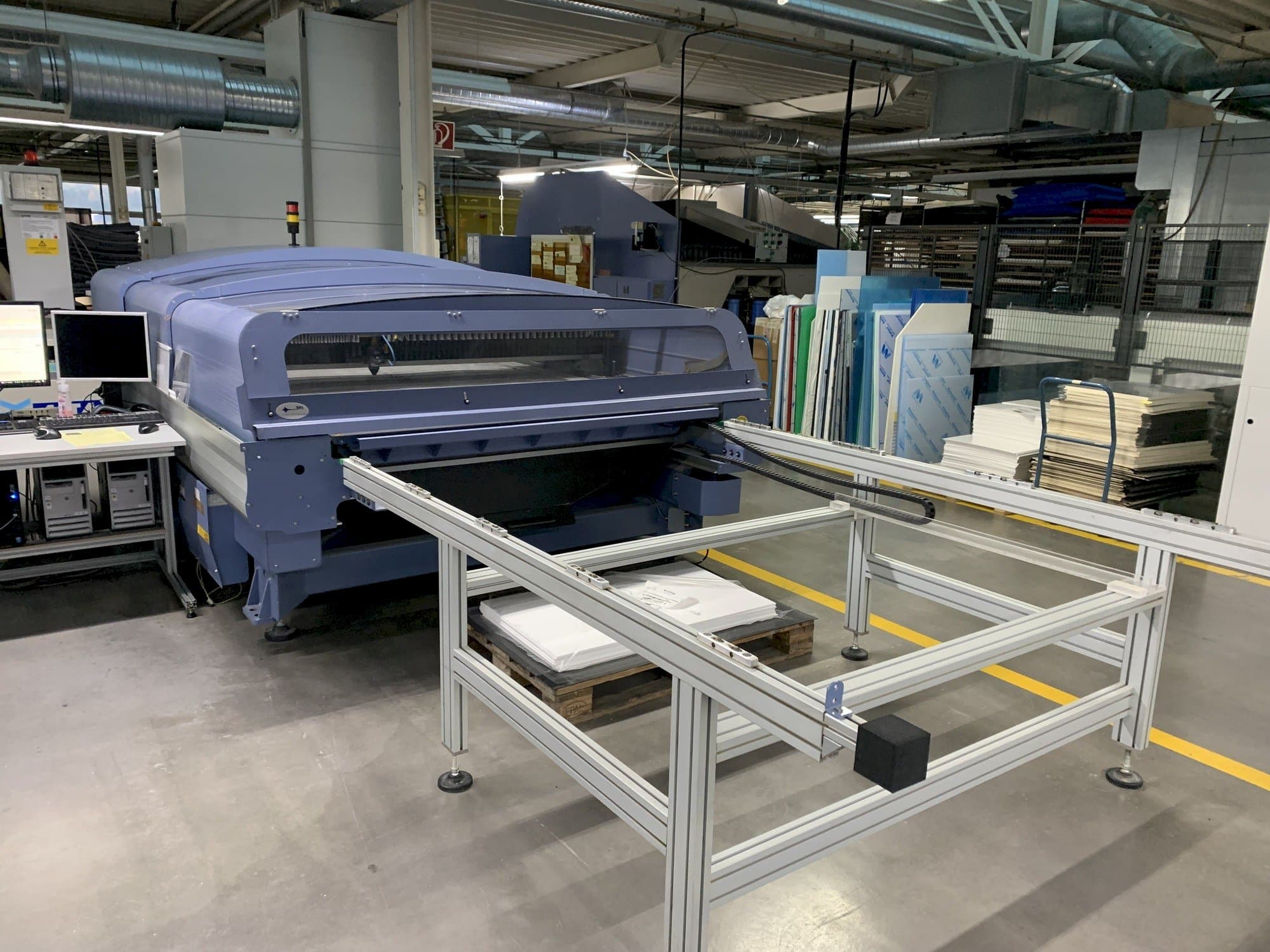 Front view of SEI MERCURY 603 1520 350W  machine