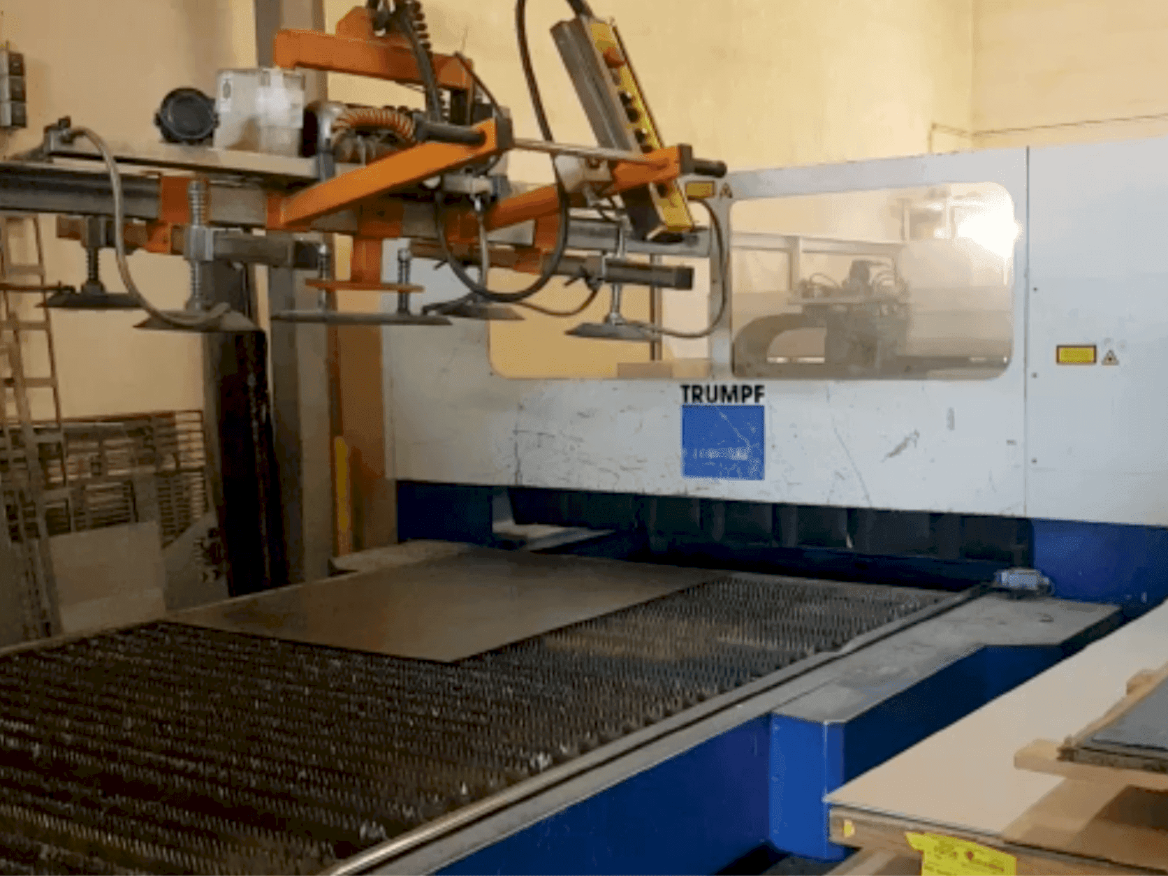 Front view of Trumpf Trumatic L3030 machine