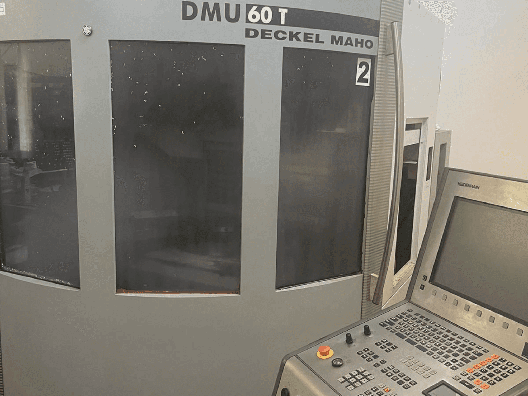 Front view of DMG DECKEL MAHO DMU 60T  machine