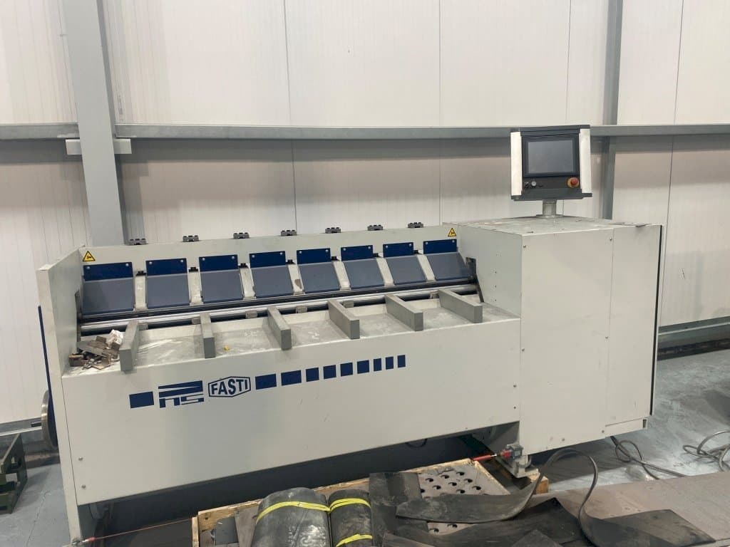 Front view of Schröder Fasti Model 145 machine