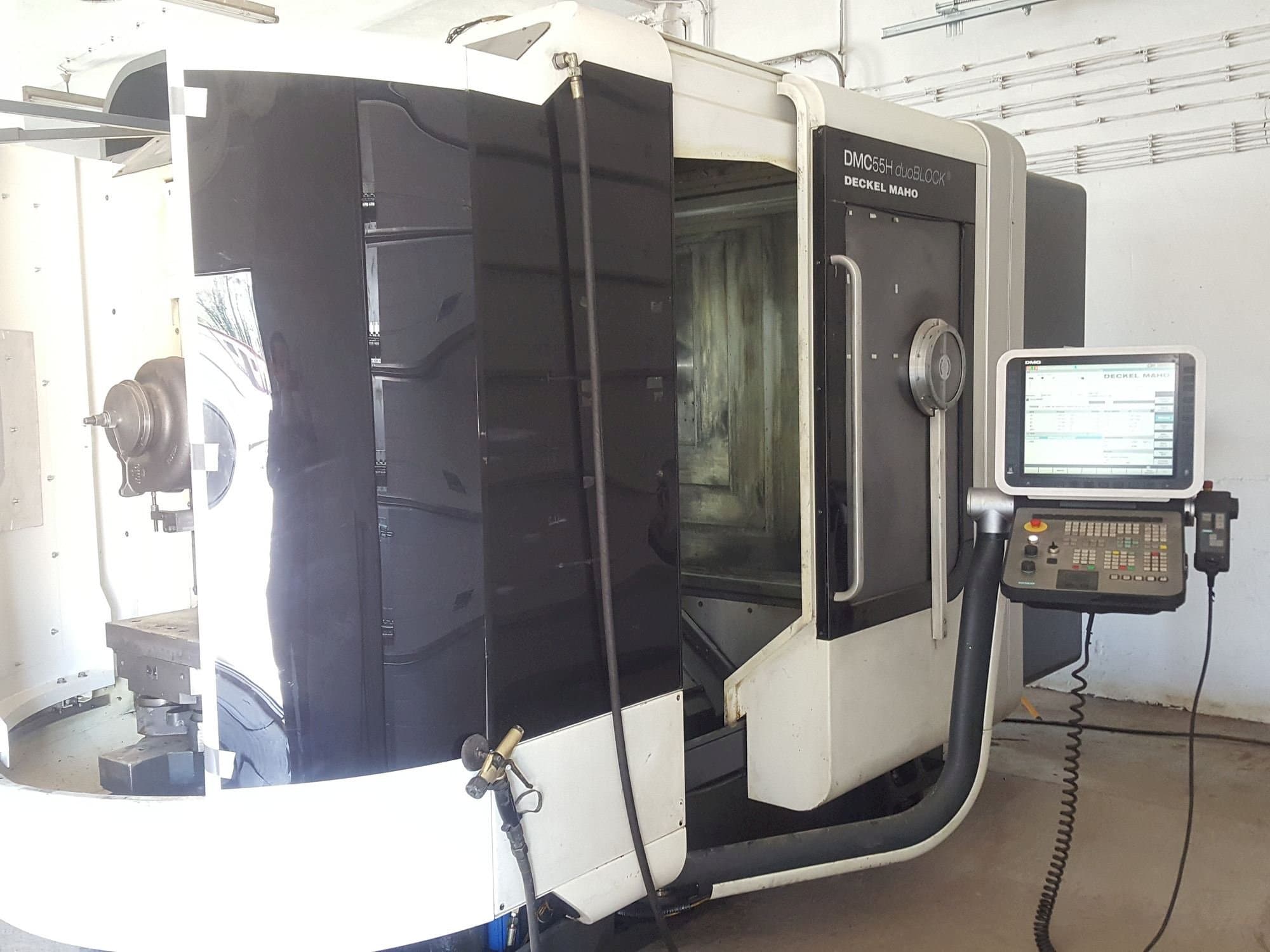 Front view of DECKEL MAHO DMC55H duoBLOCK machine