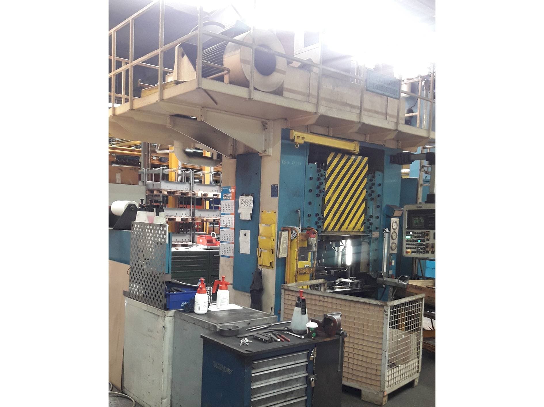Front view of HYDRAP HPDZB 250 machine