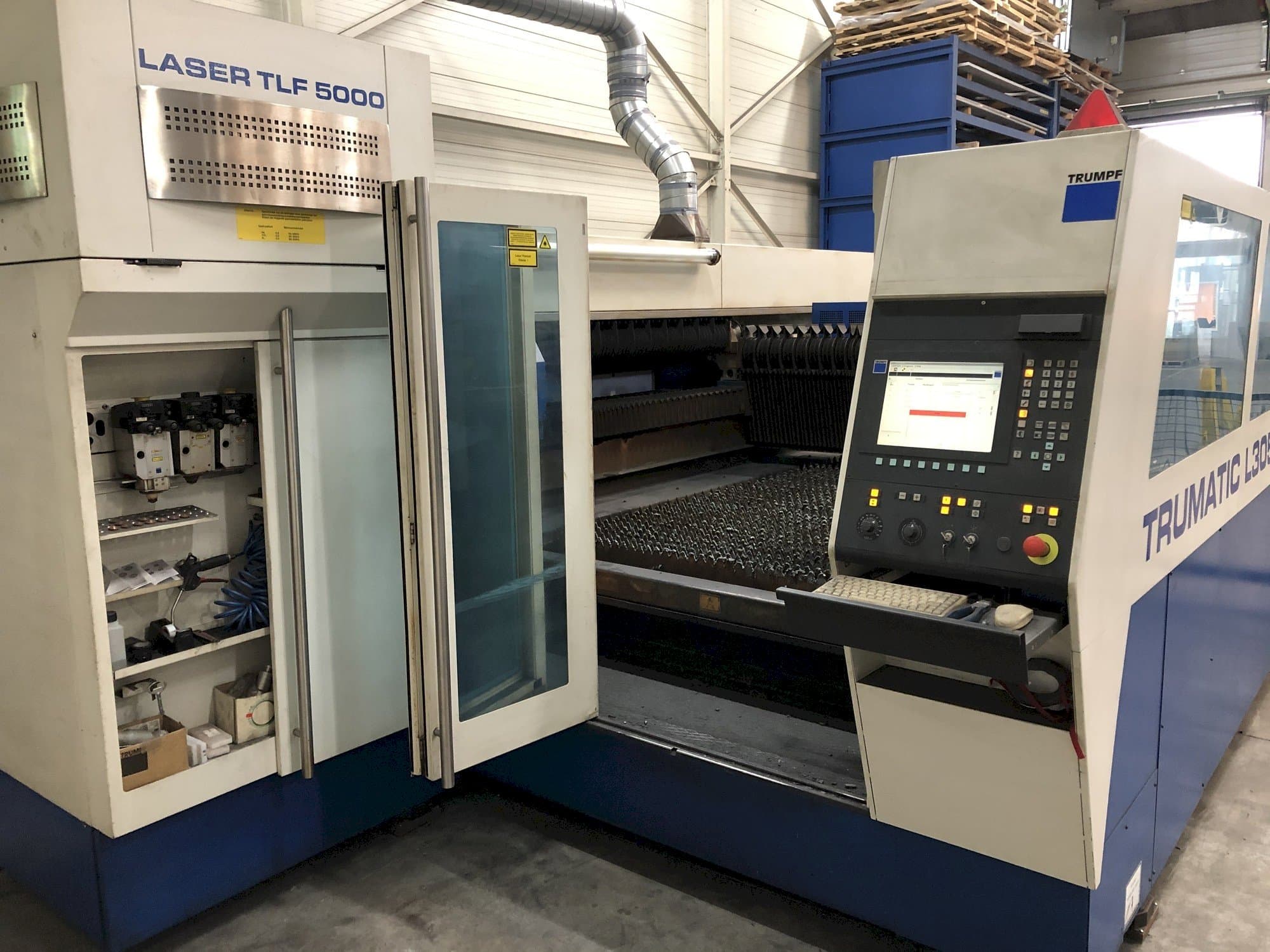Front view of Trumpf Trumatic L3050 machine