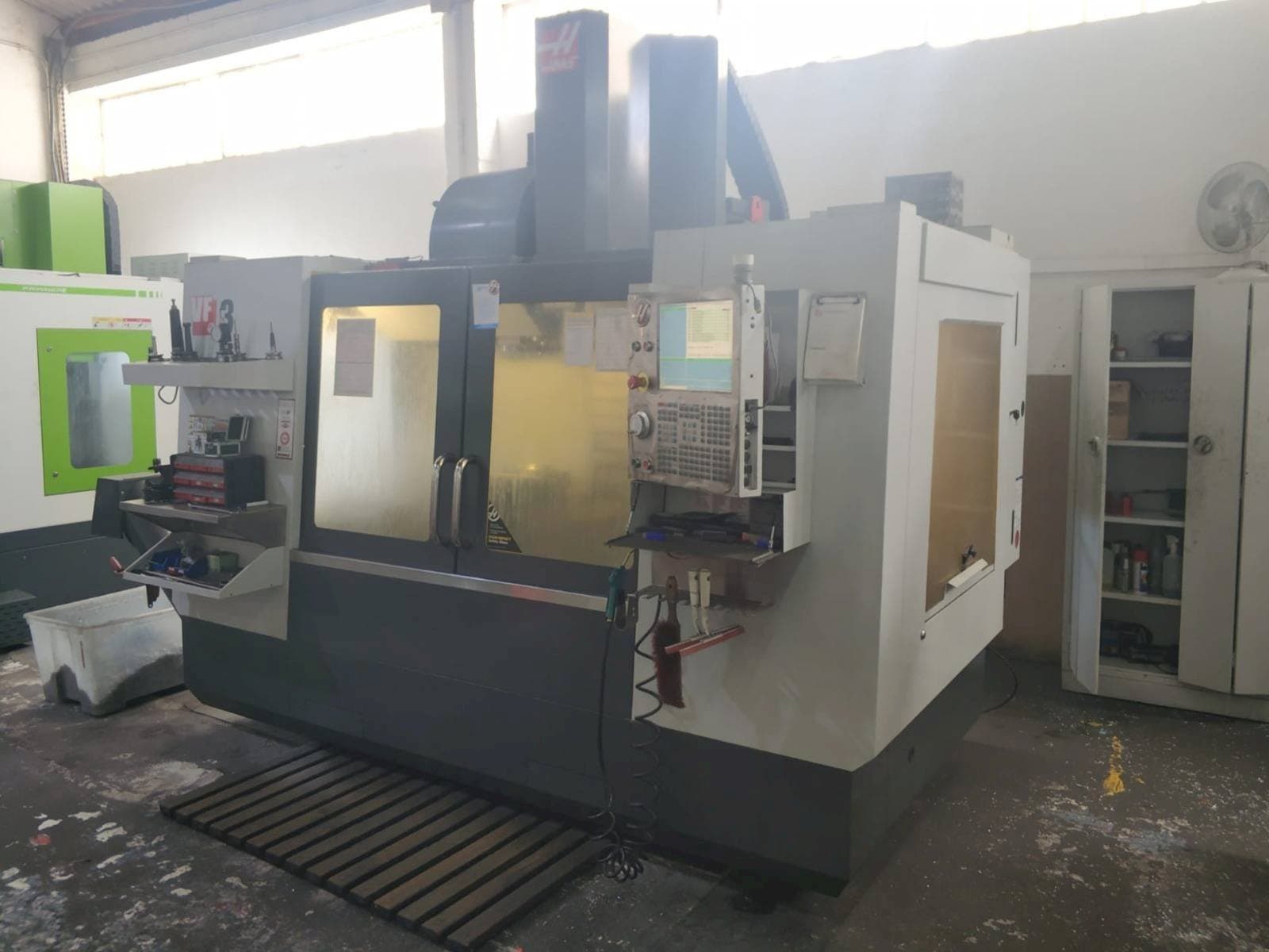 Front view of HAAS VF-3 machine