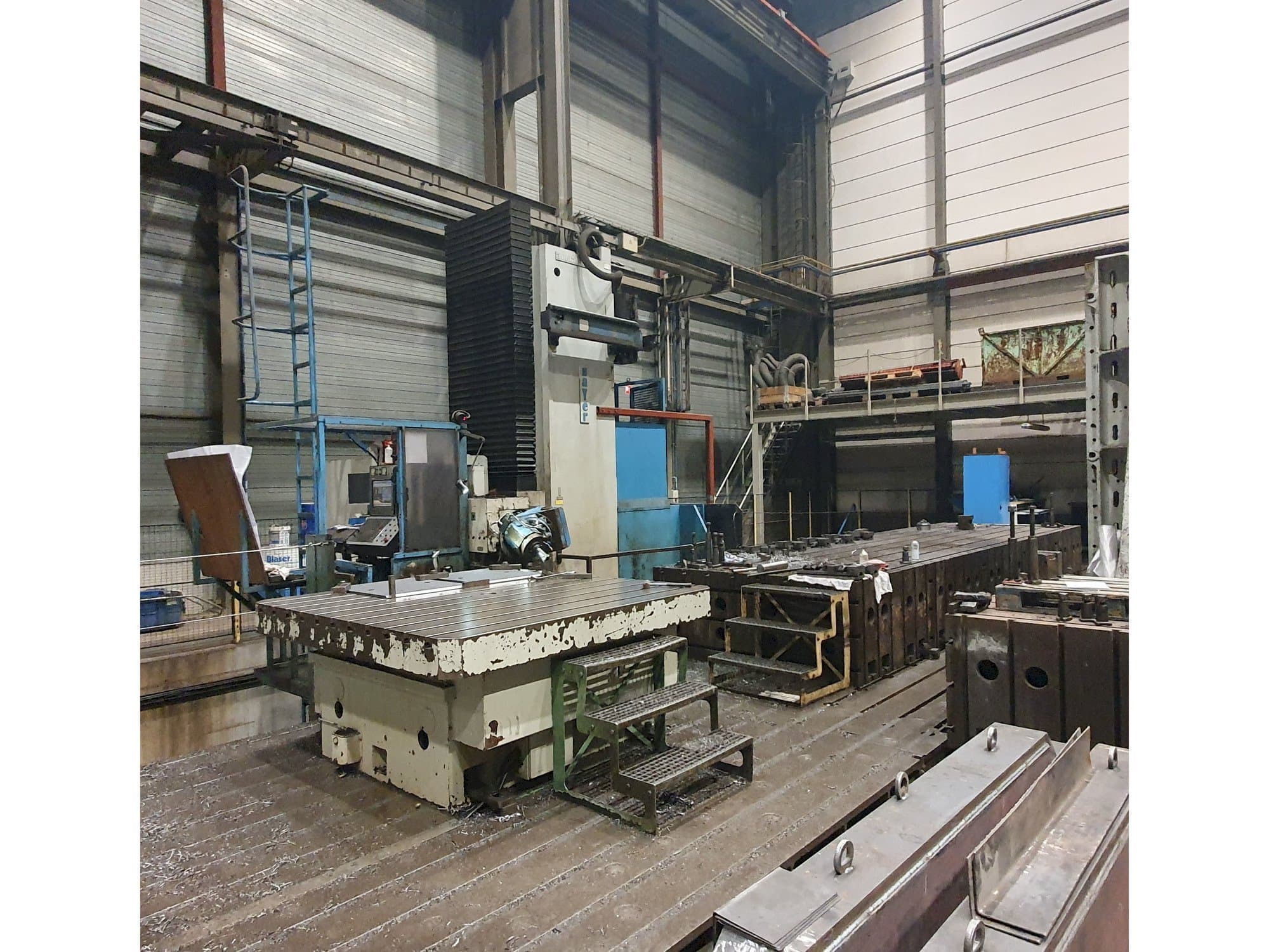 Front view of Zayer 30-KCU-12000 machine