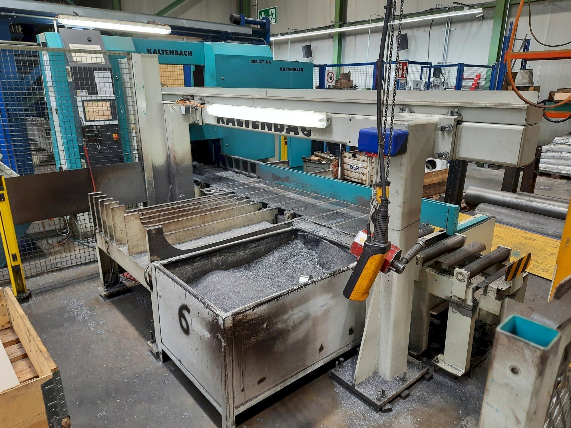 Front view of KALTENBACH KBR 371 NA machine