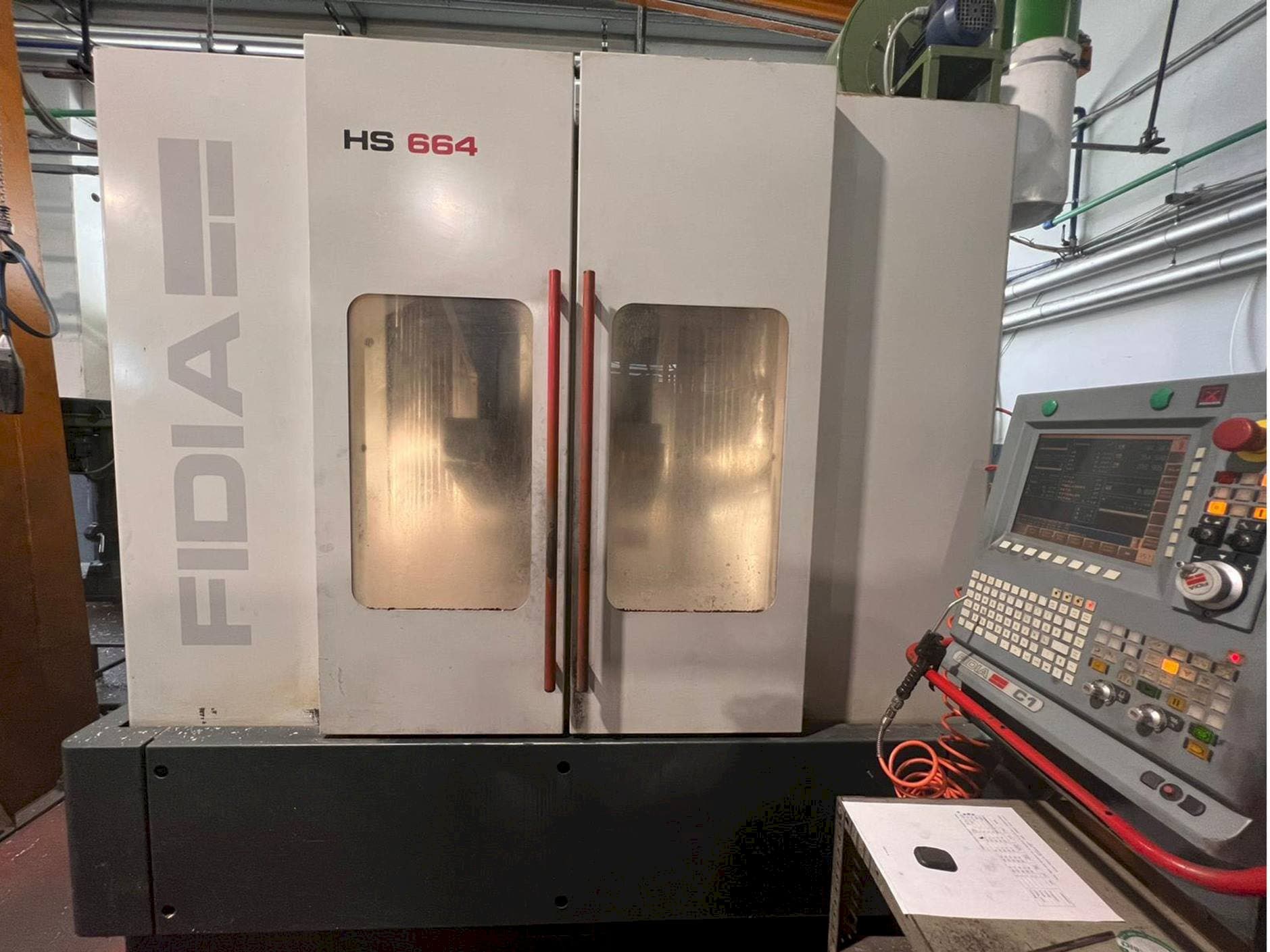 Front view of Fidia HS 664 machine