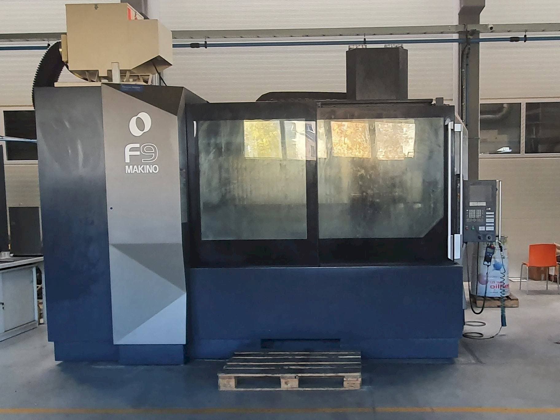 Front view of Makino F9 machine