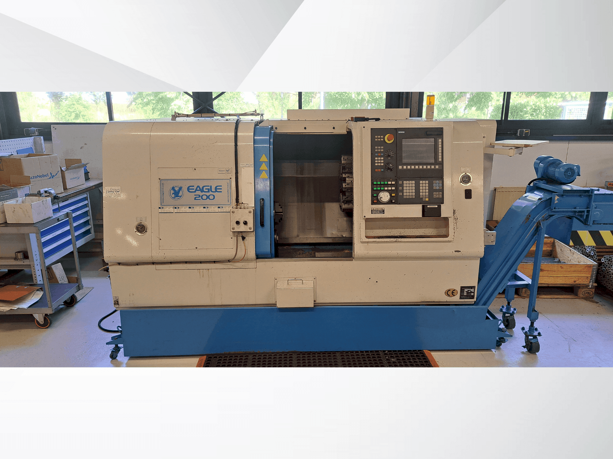 Front view of Dugard Eagle FCL-200HT machine