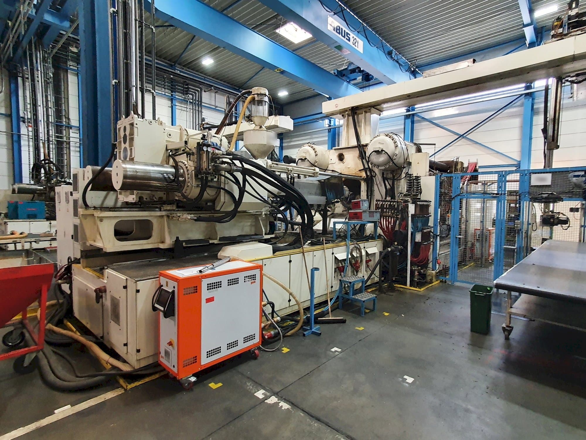 Front view of Engel Duo 16050/2300 machine