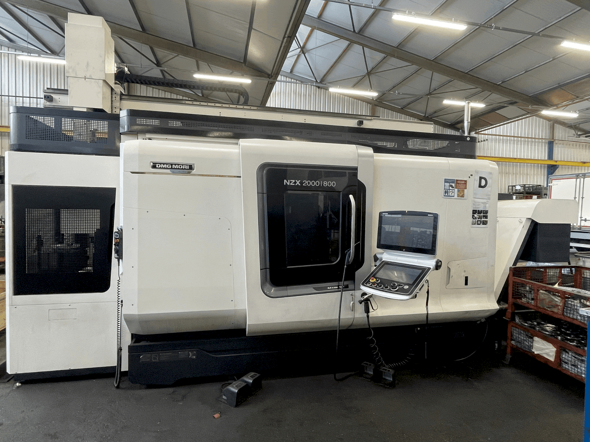 Front view of DMG MORI NZX 2000/800 machine