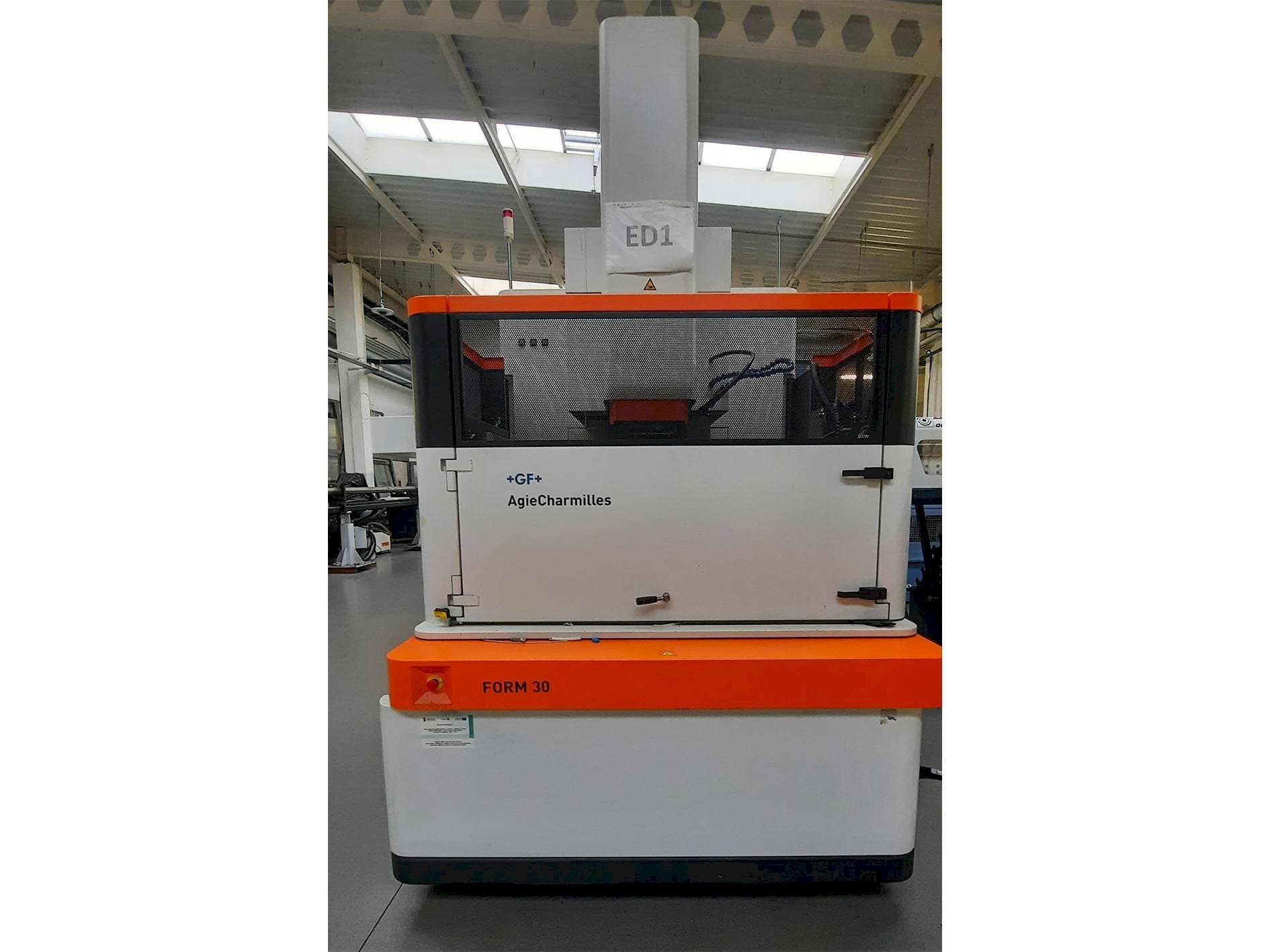 Front view of AgieCharmilles FORM 30  machine